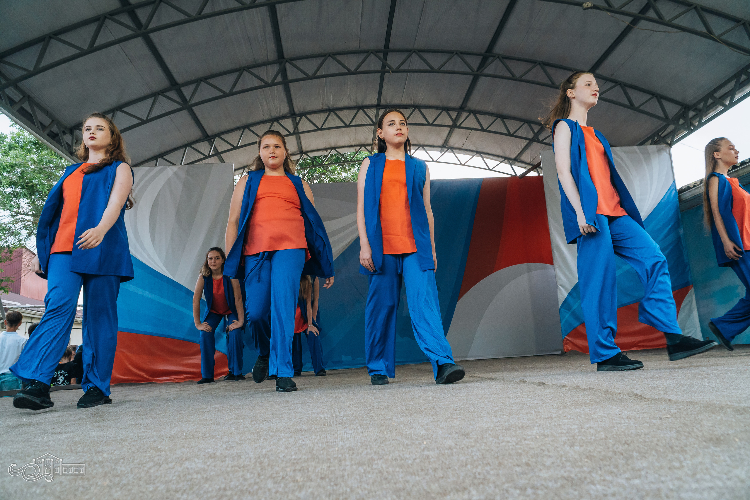 «Вместе мы — большая сила, вместе мы — страна Россия». Новотитаровский Дом культуры