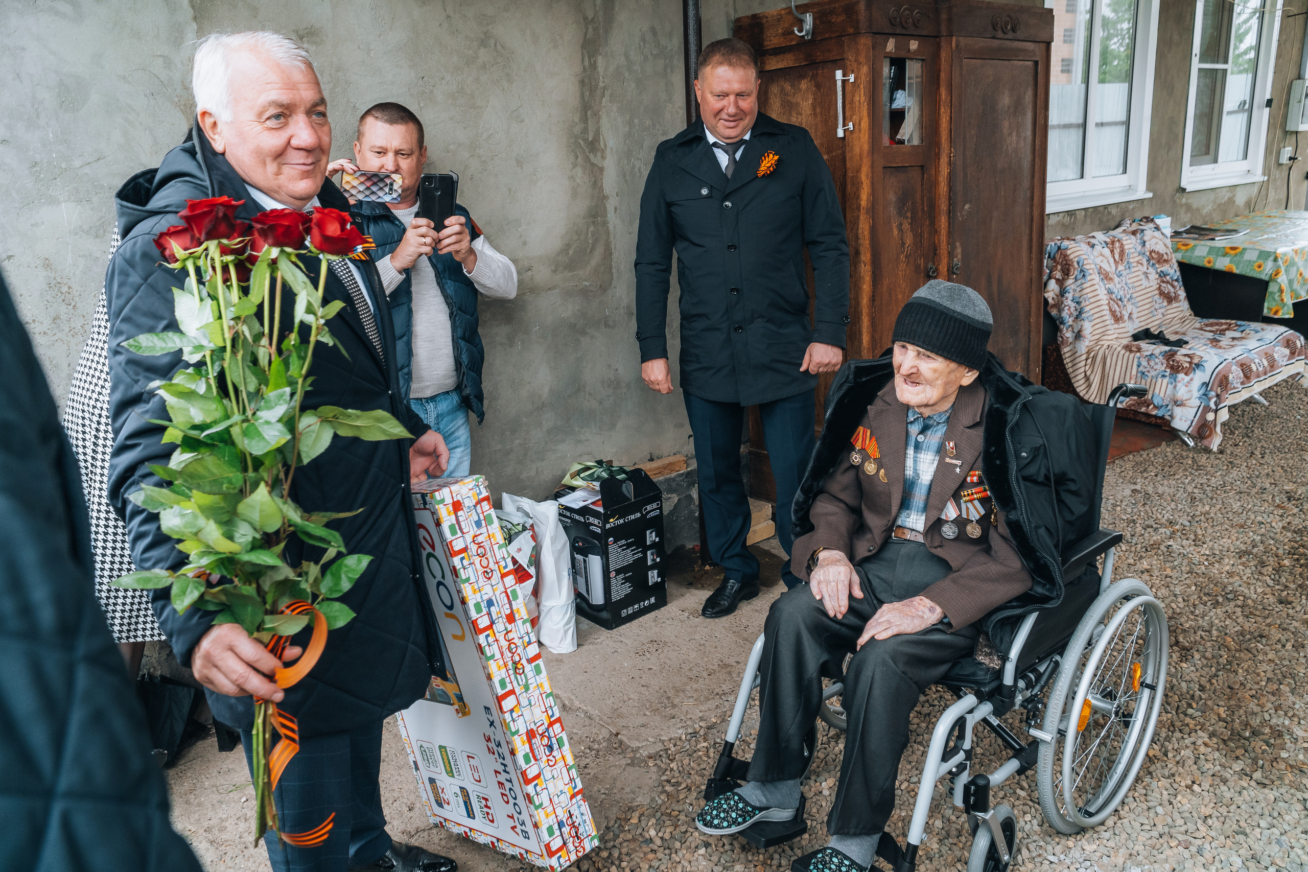 Адресные поздравления ветеранов Великой Отечественной Войны. Новотитаровский Дом культуры