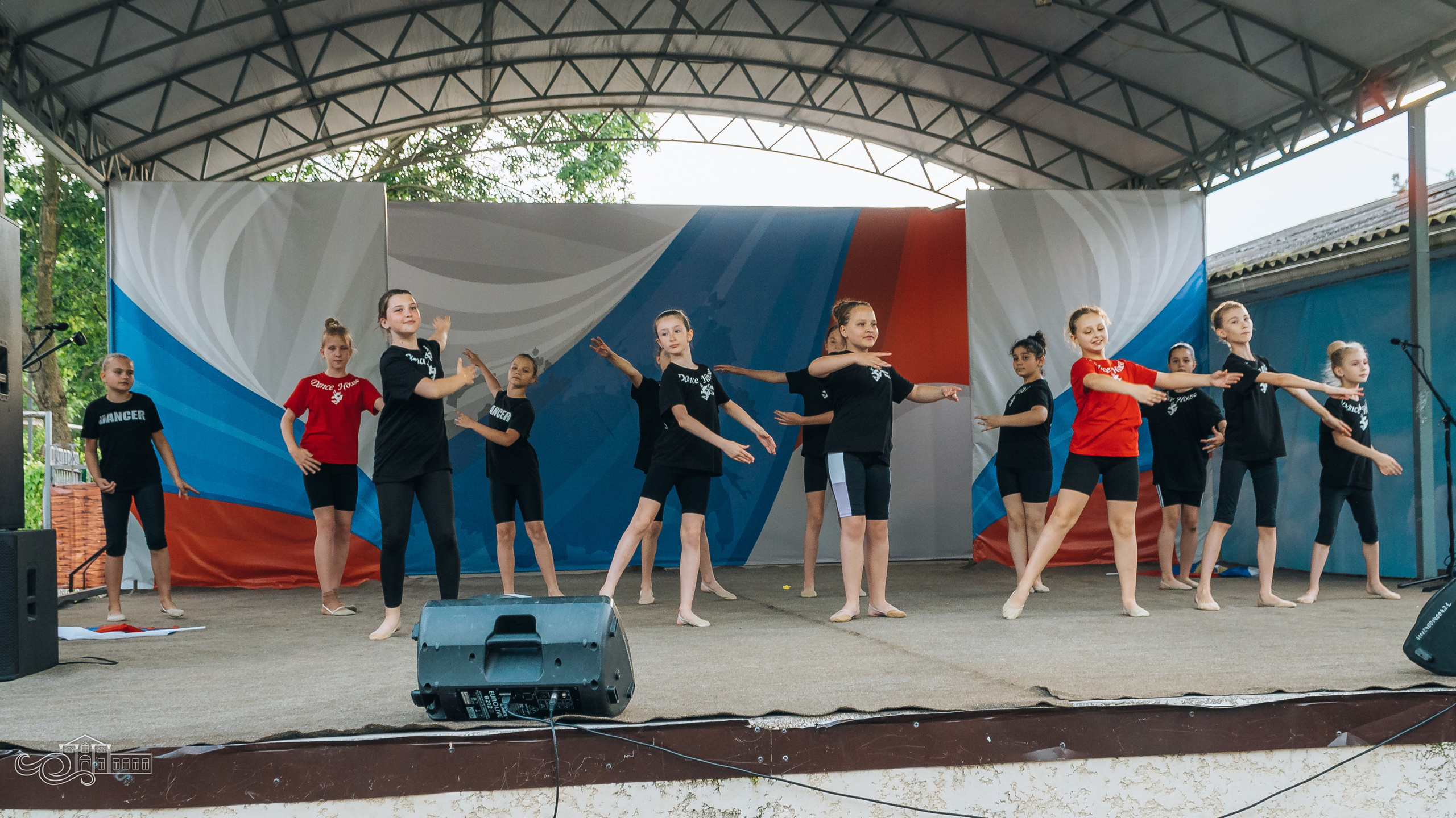 «Вместе мы — большая сила, вместе мы — страна Россия». Новотитаровский Дом культуры