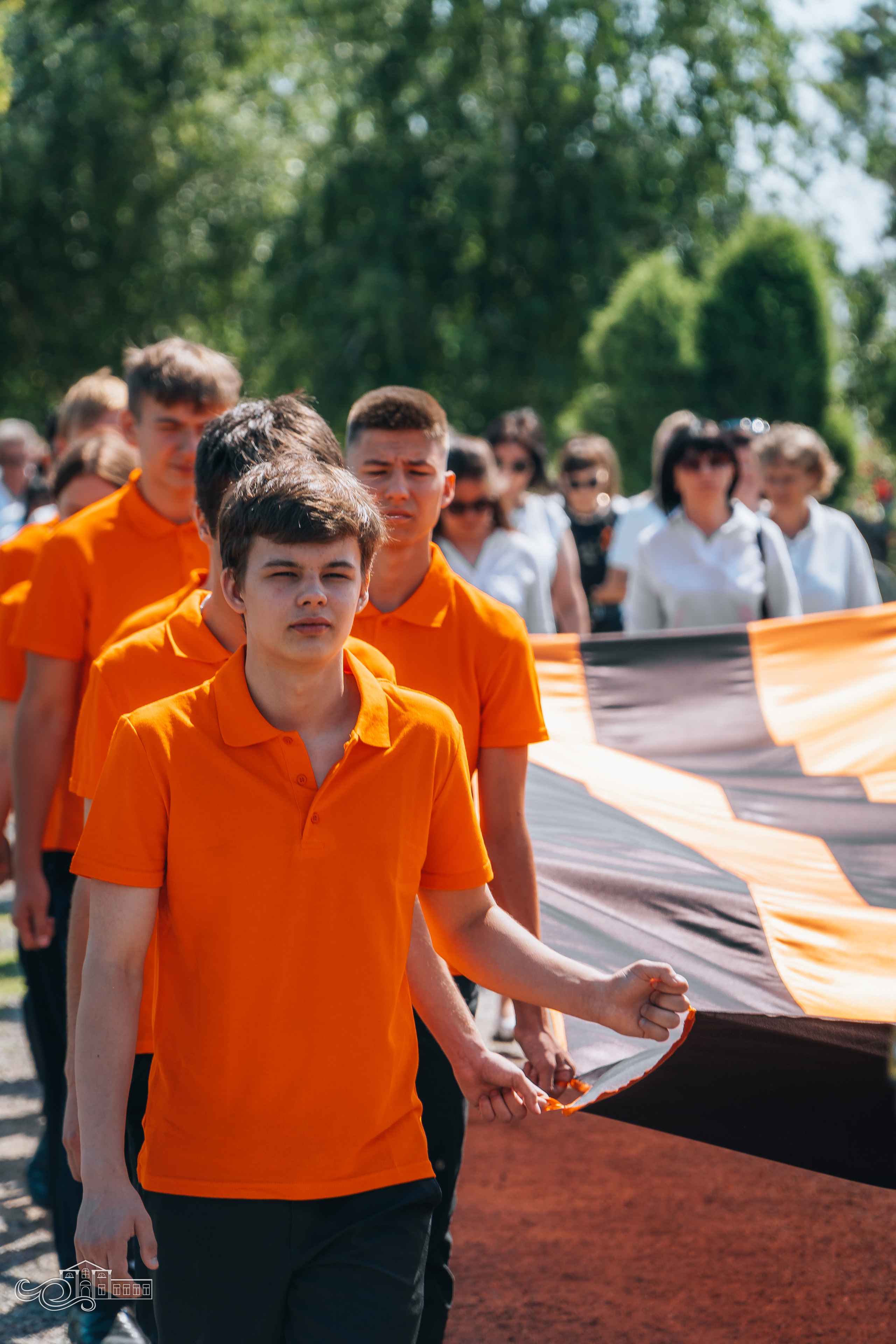 Открытие памятника неизвестным Советским воинам. Новотитаровский Дом культуры