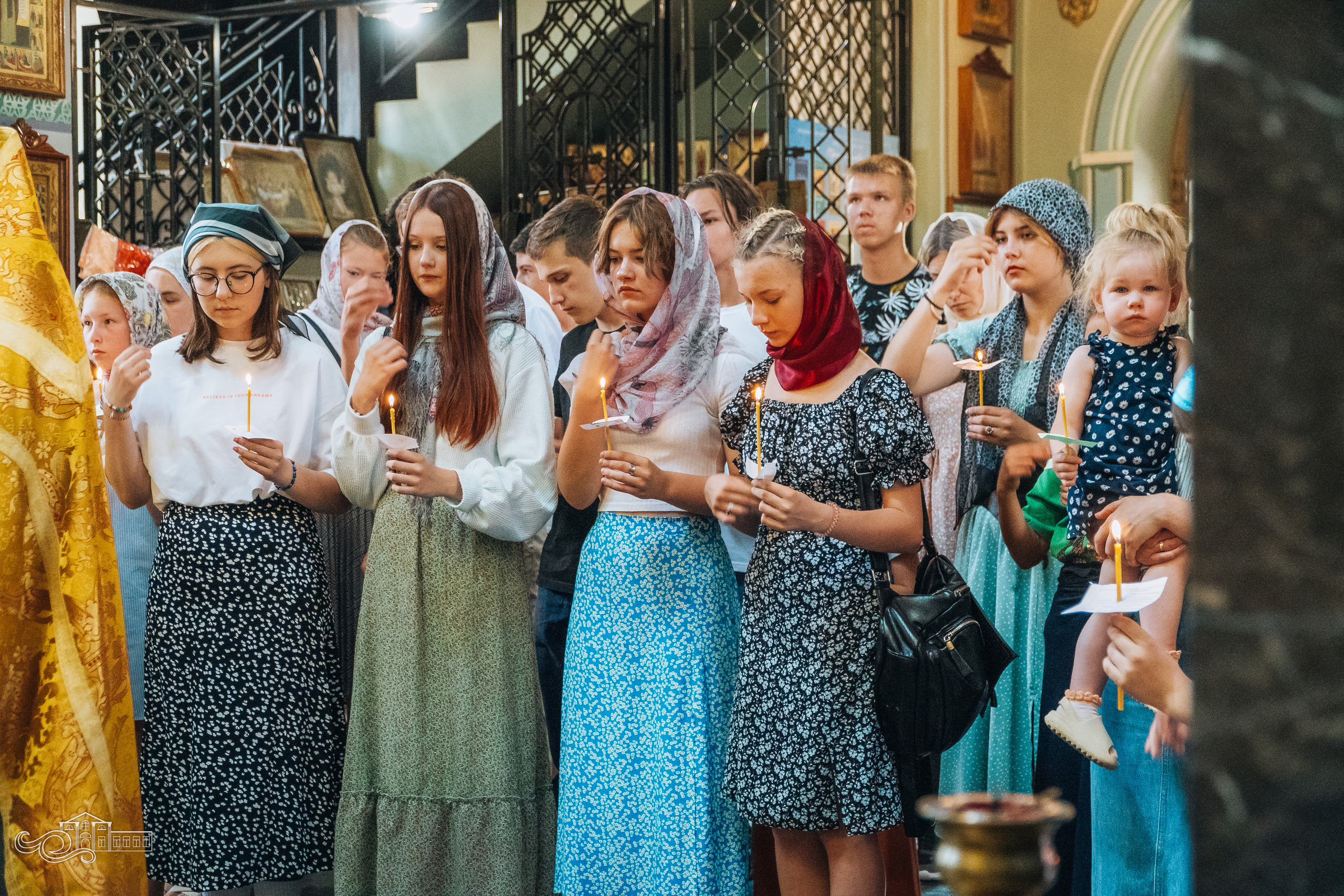 Молебен с учащимися и молодежью. Новотитаровский Дом культуры