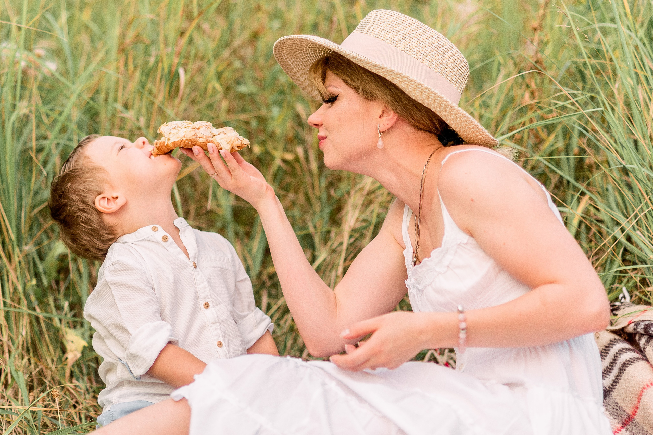 В поле. Фотограф Юлия Попова
