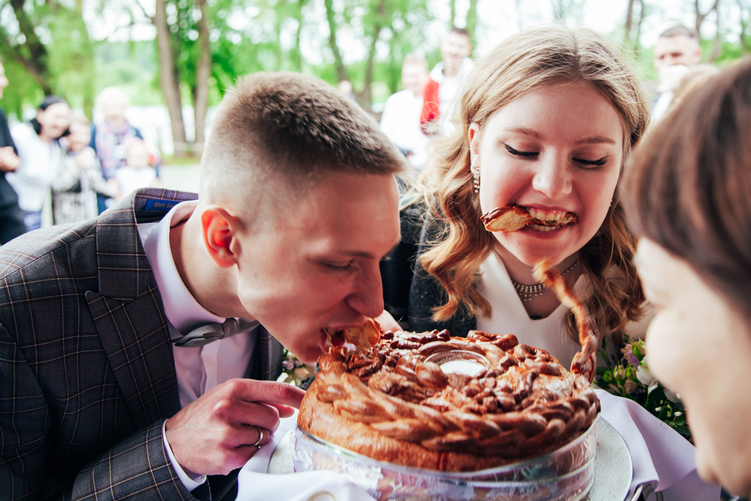 Солнечный. Свадебный фотограф в Екатеринбурге Полевской Соликамск