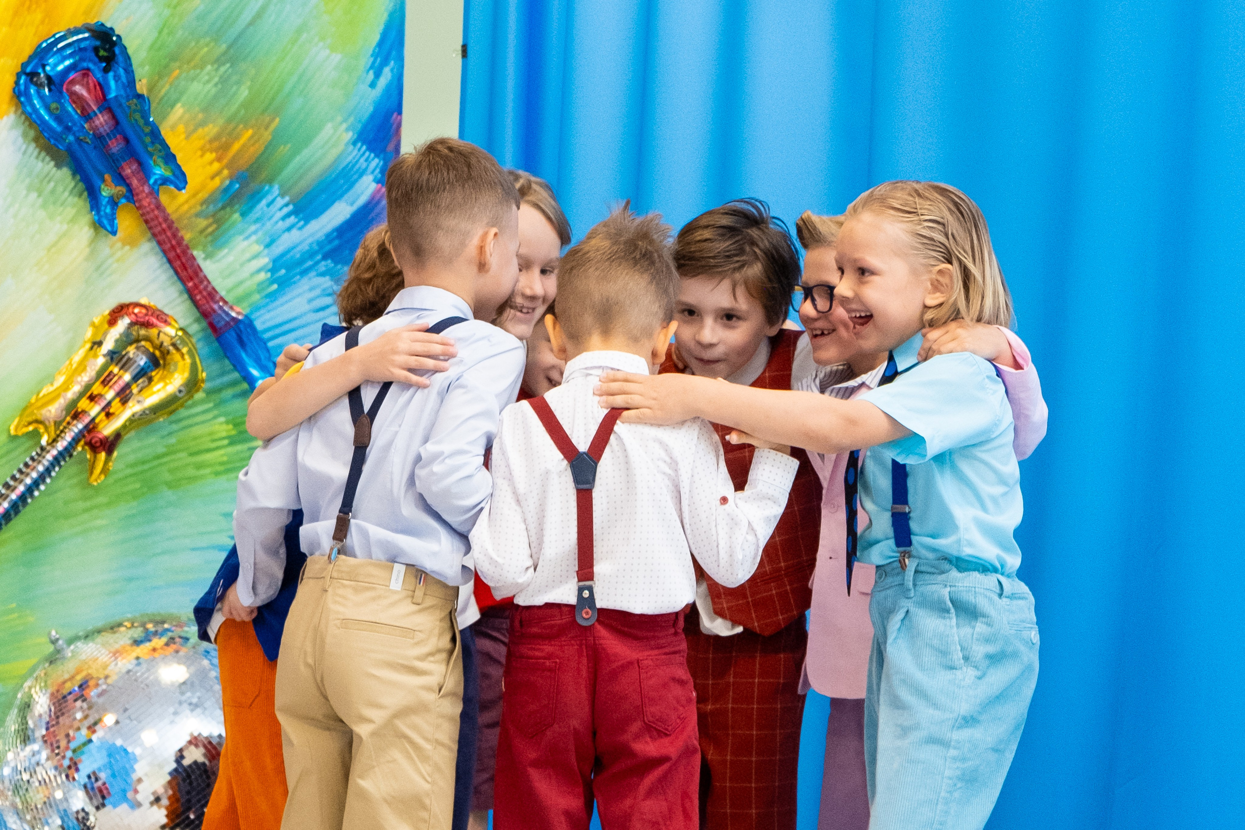 Выпускной. Профессиональный фотограф в Москве и Одинцово Родика Архип