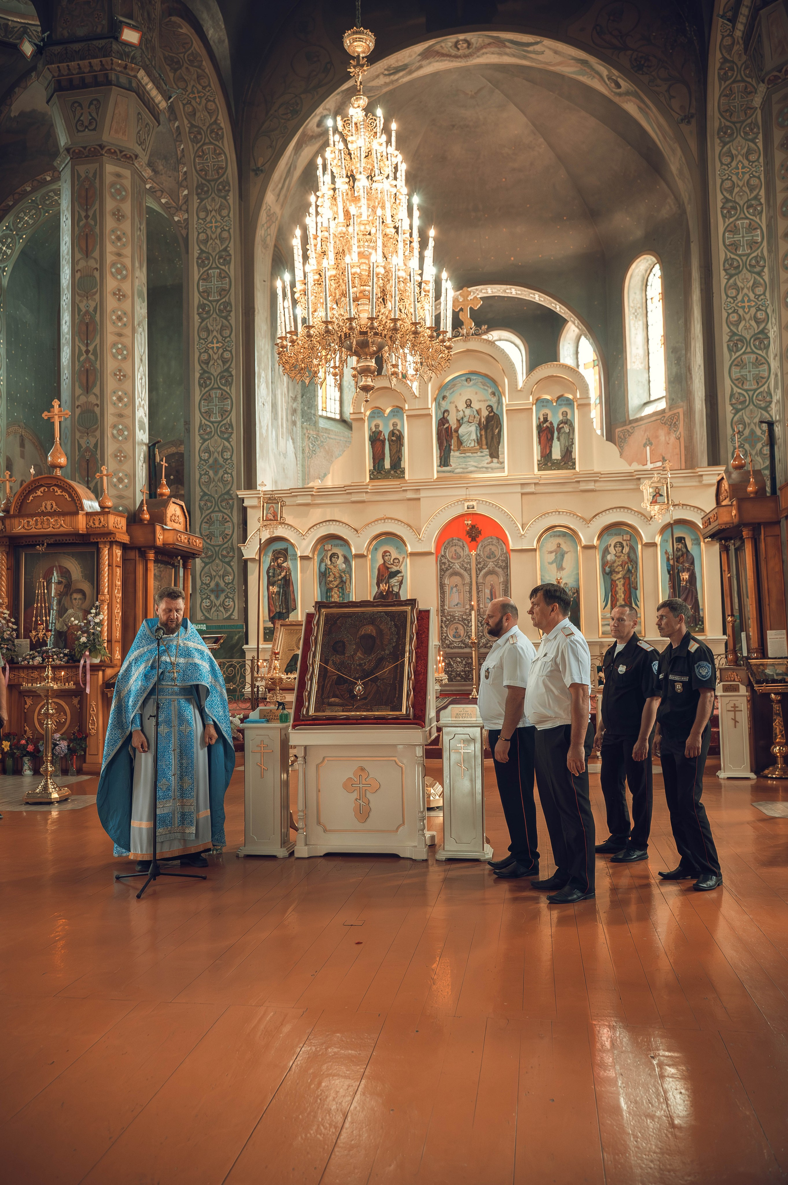 День празднования иконы Божией Матери, именуемой «Троеручица». ФОТОГРАФ НА ТАИНСТВА ВИКТОРИЯ БЕРЕЖНАЯ