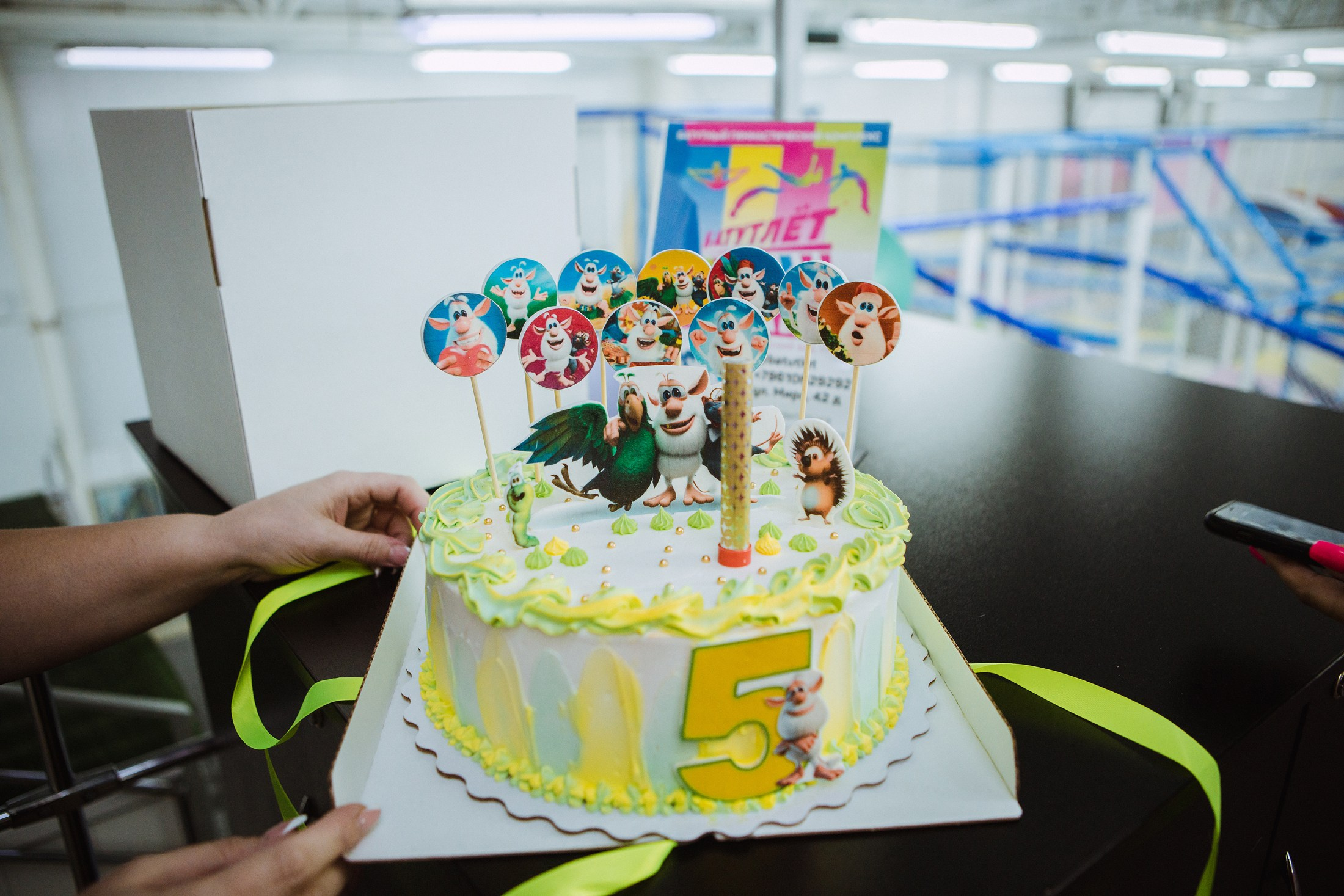 Ника, 5 лет. Батутлет, Волжский. Фотографы в городе Волгограде — Людмила Агеева и Алексей Околелов