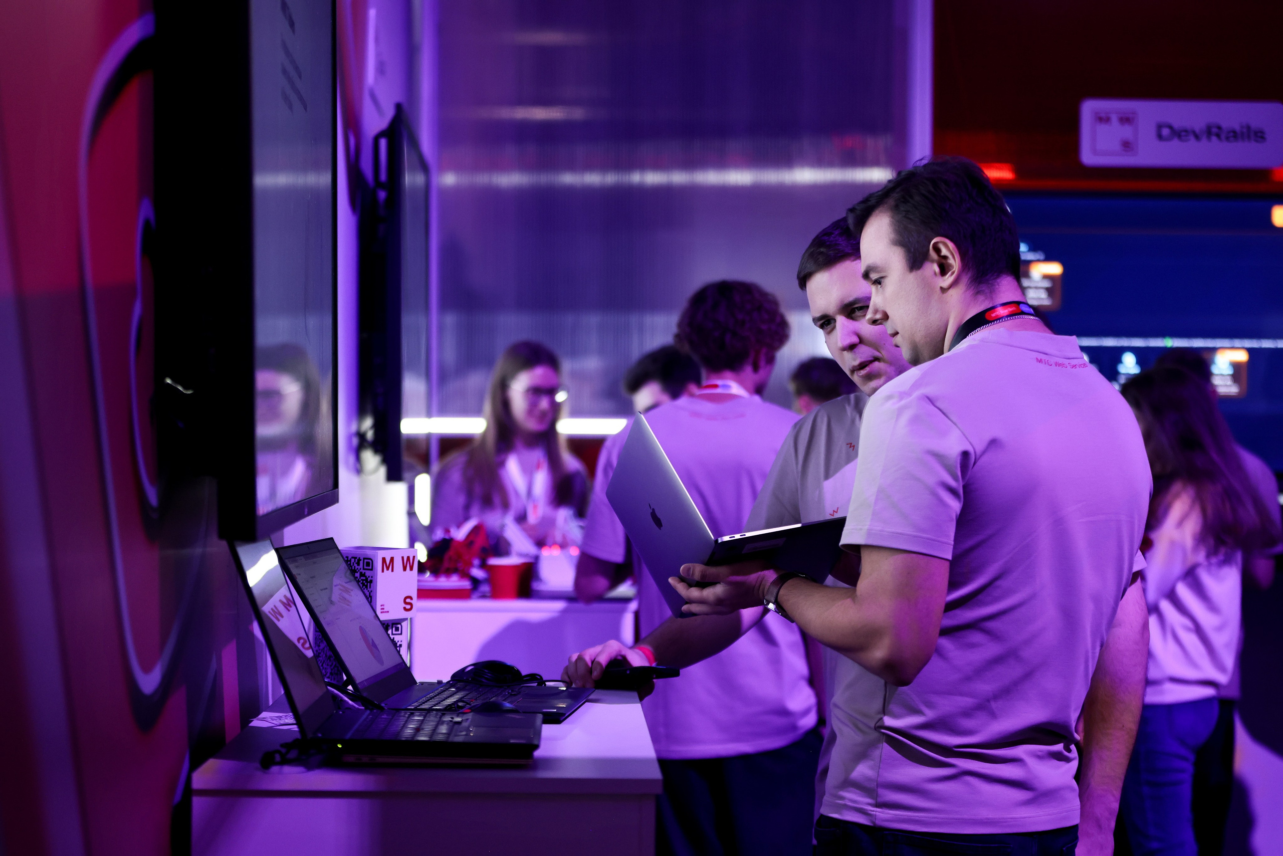 МТС TTC. Фотограф Антон Чупринин