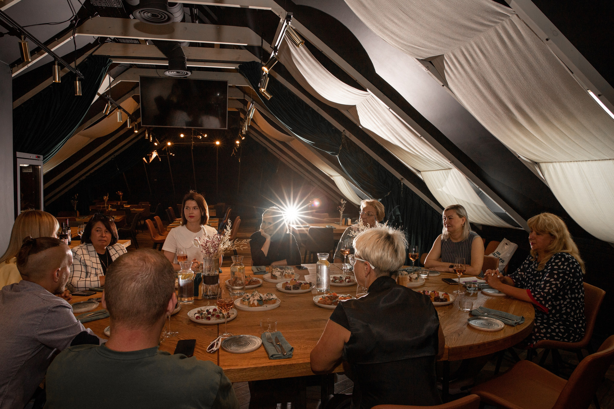 Званый Ужин | Ресторан Кулинарный Цех. Alexey Sentyurin, brands and business photographer in Moscow