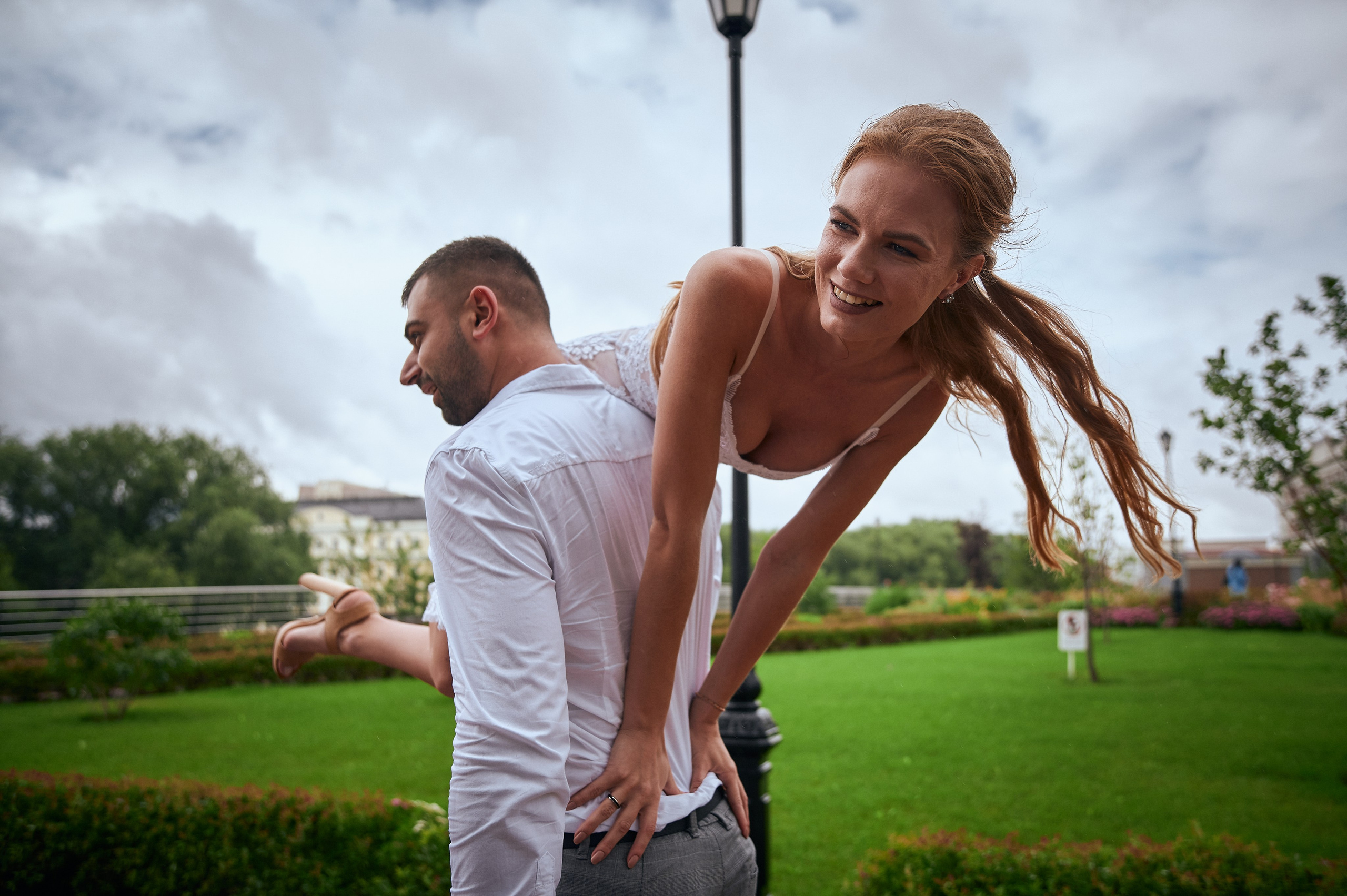 Свадебный фотограф в Екатеринбурге – цены и портфолио. Фотосъемка свадьбы в Екатеринбурге | Профессиональный фотограф. Фотограф Сергей Якубицкий Екатеринбург