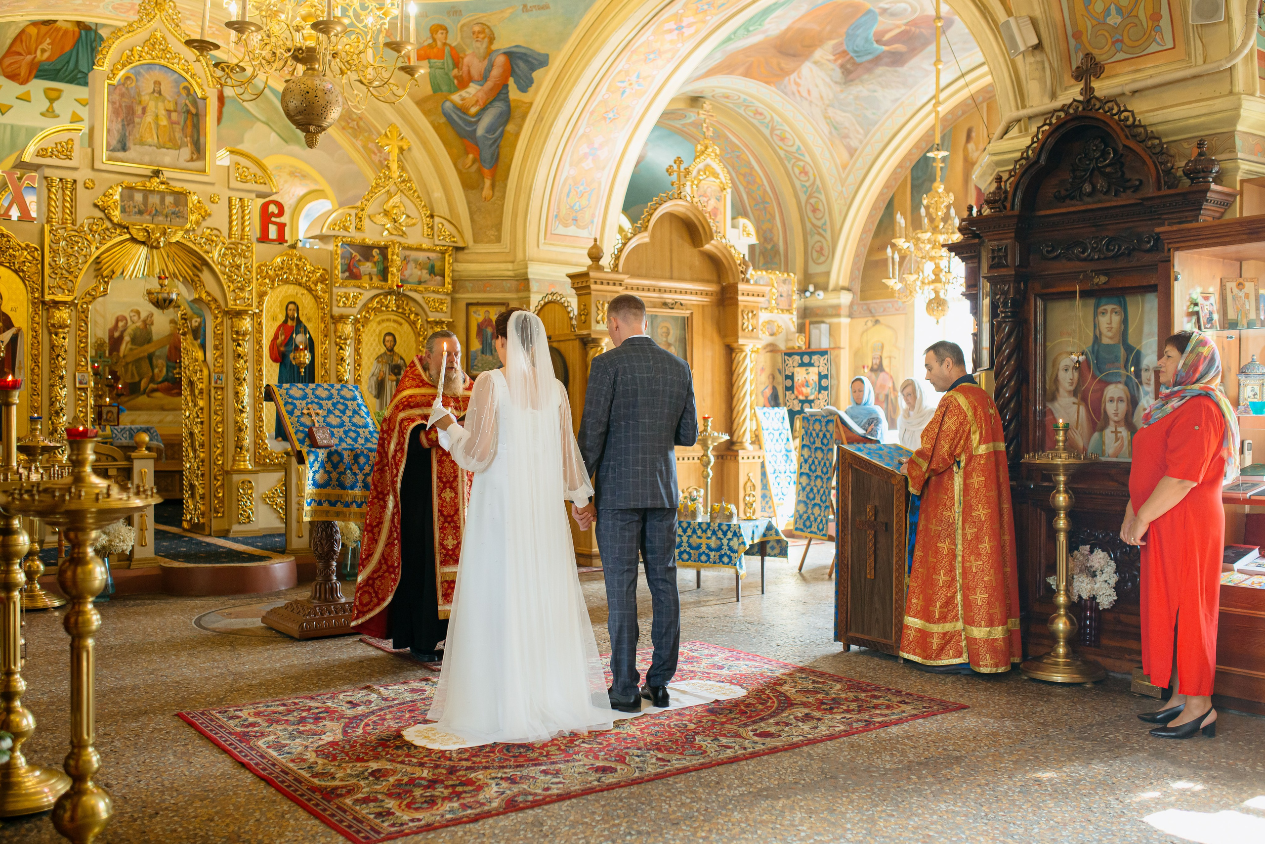 Церковь Покрова Пресвятой Богородицы в Осеченках г. Раменское. Свадебный и семейный фотограф