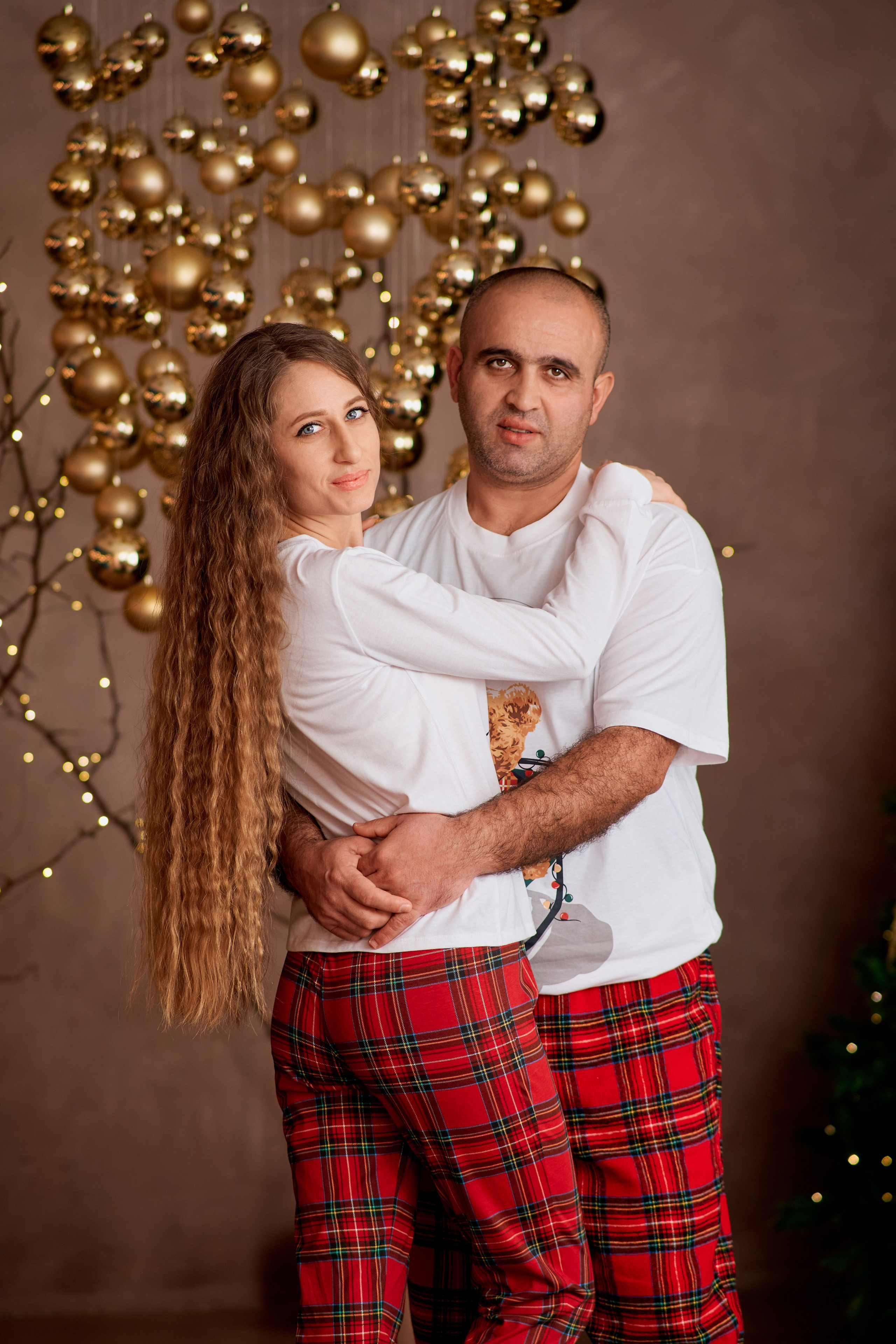 Новогодняя семейная фотосессия в студии Сова. Фотограф Таганрог Анна Трайжон