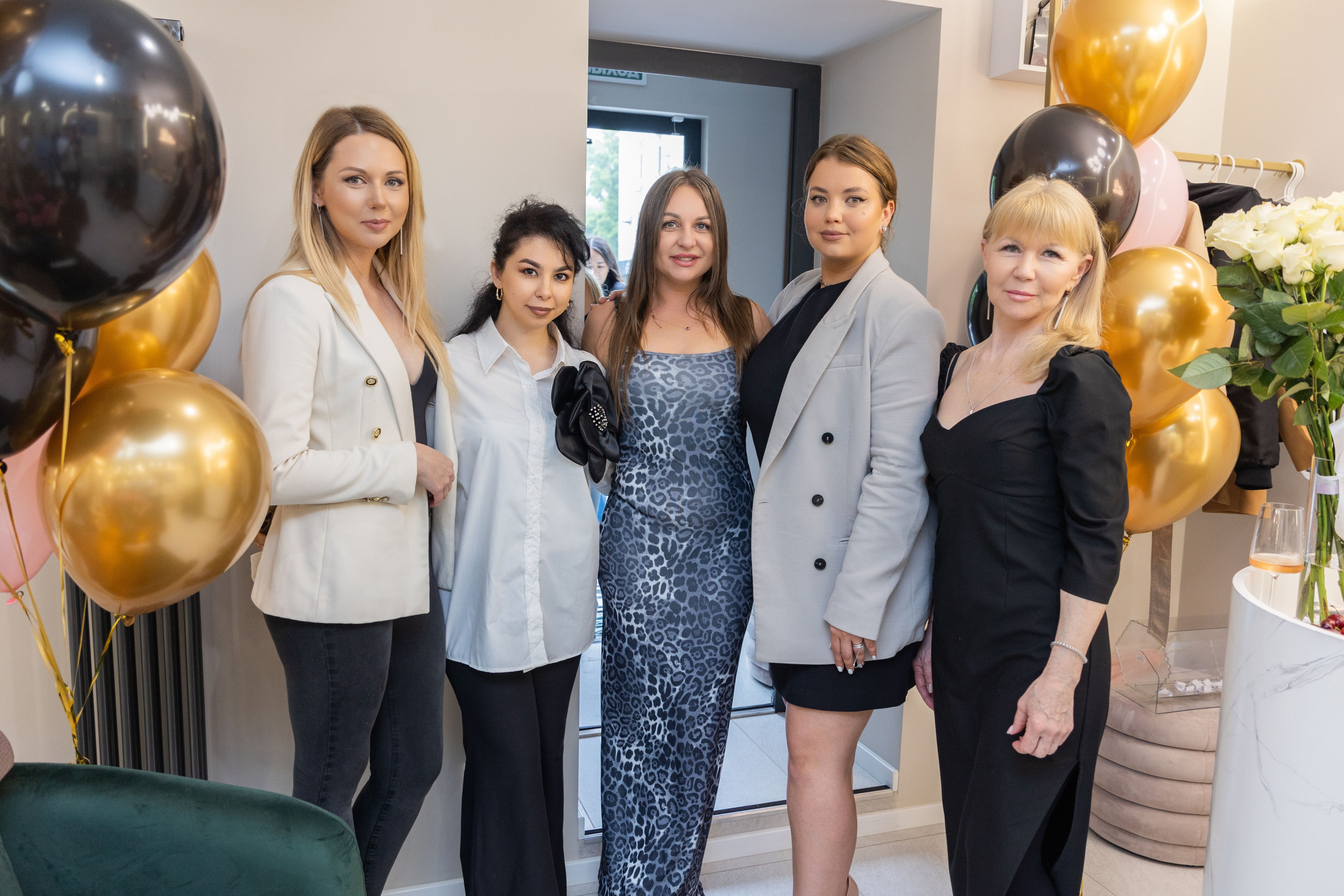 Открытие салона красоты 50 Оттенков. Выпускные альбомы во Владивостоке