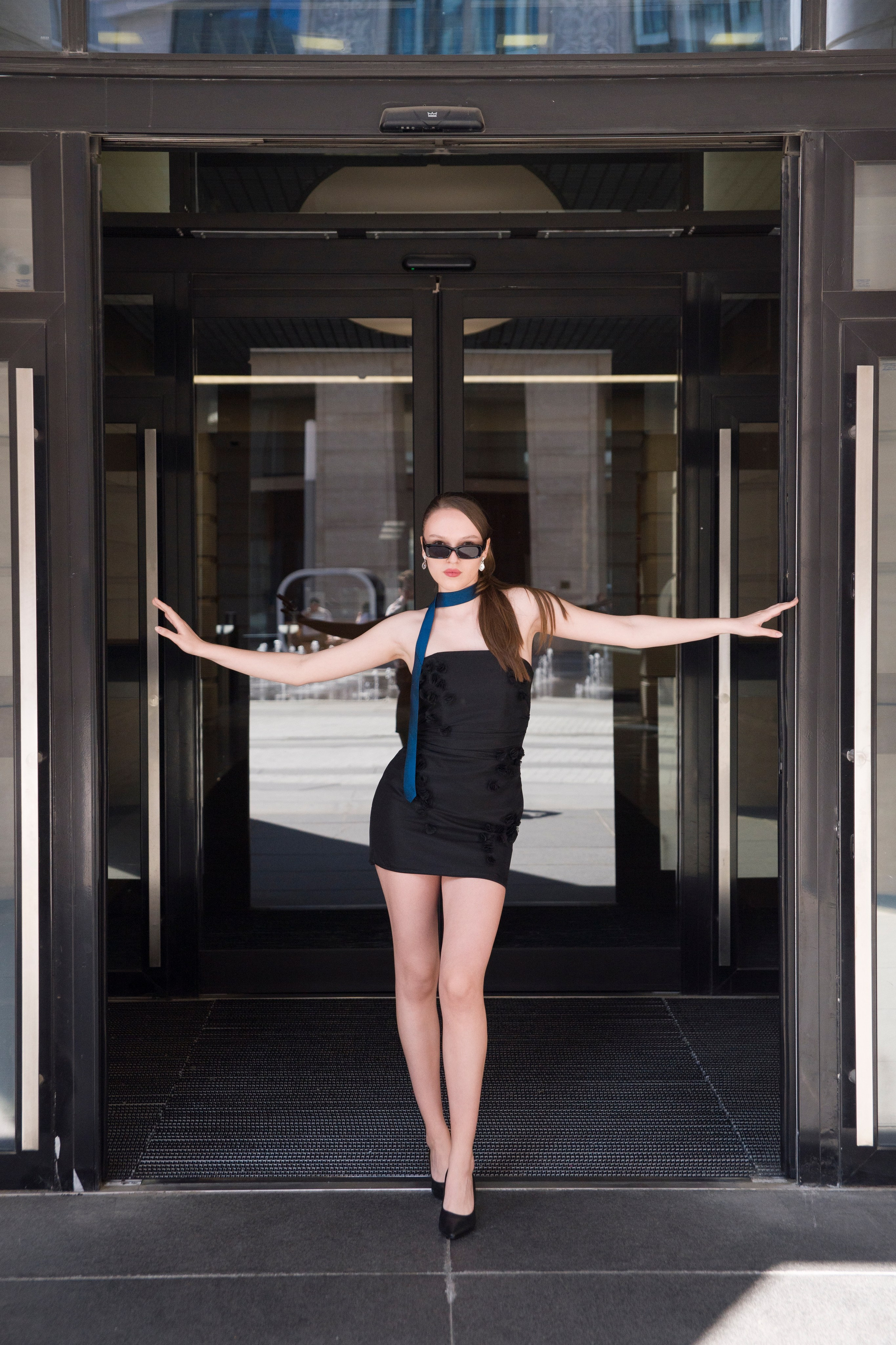 Алена у Невской Ратуши