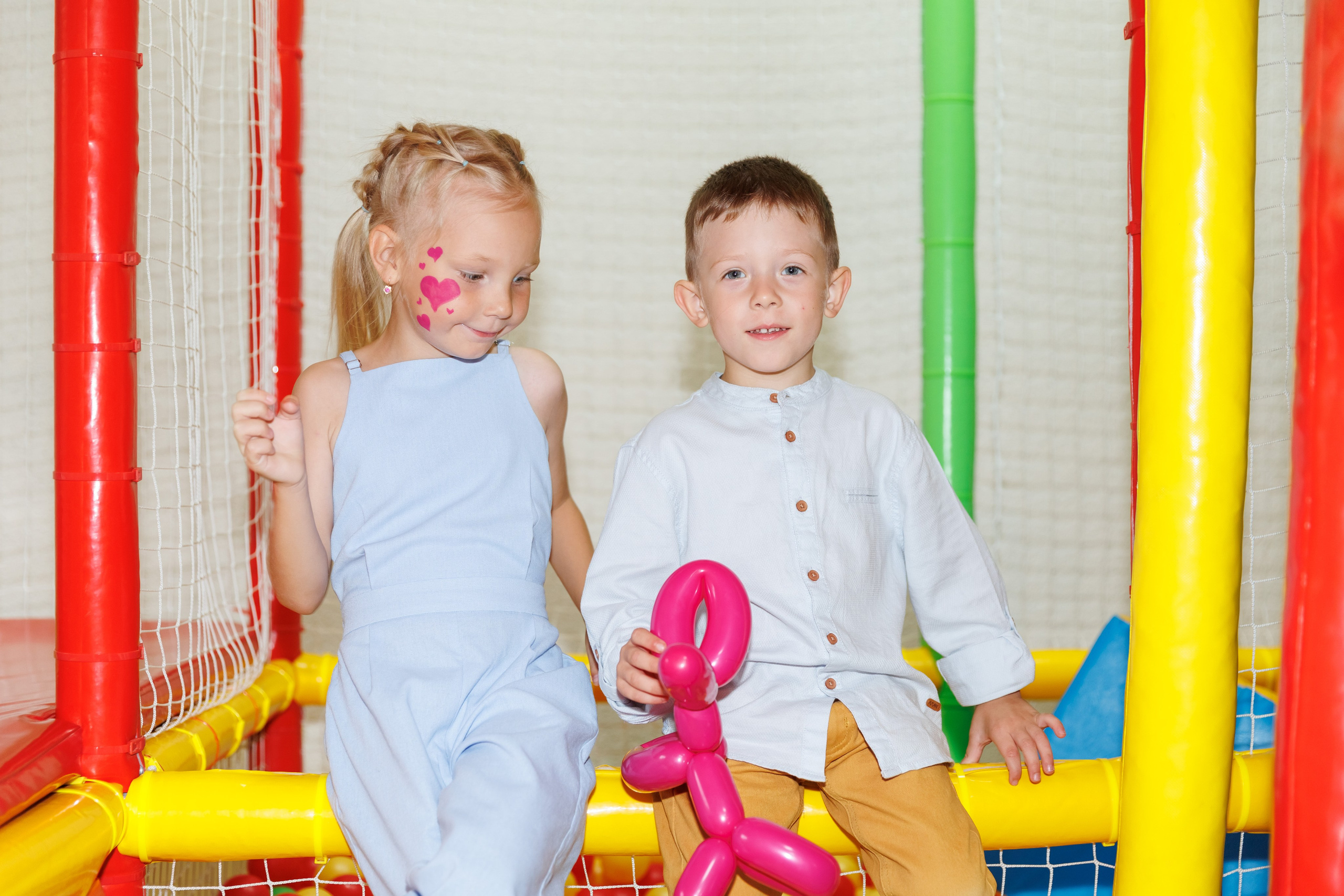 Детский лофт Алиса в стране чудес. Женский фотограф в Новосибирске Наталья Гресь