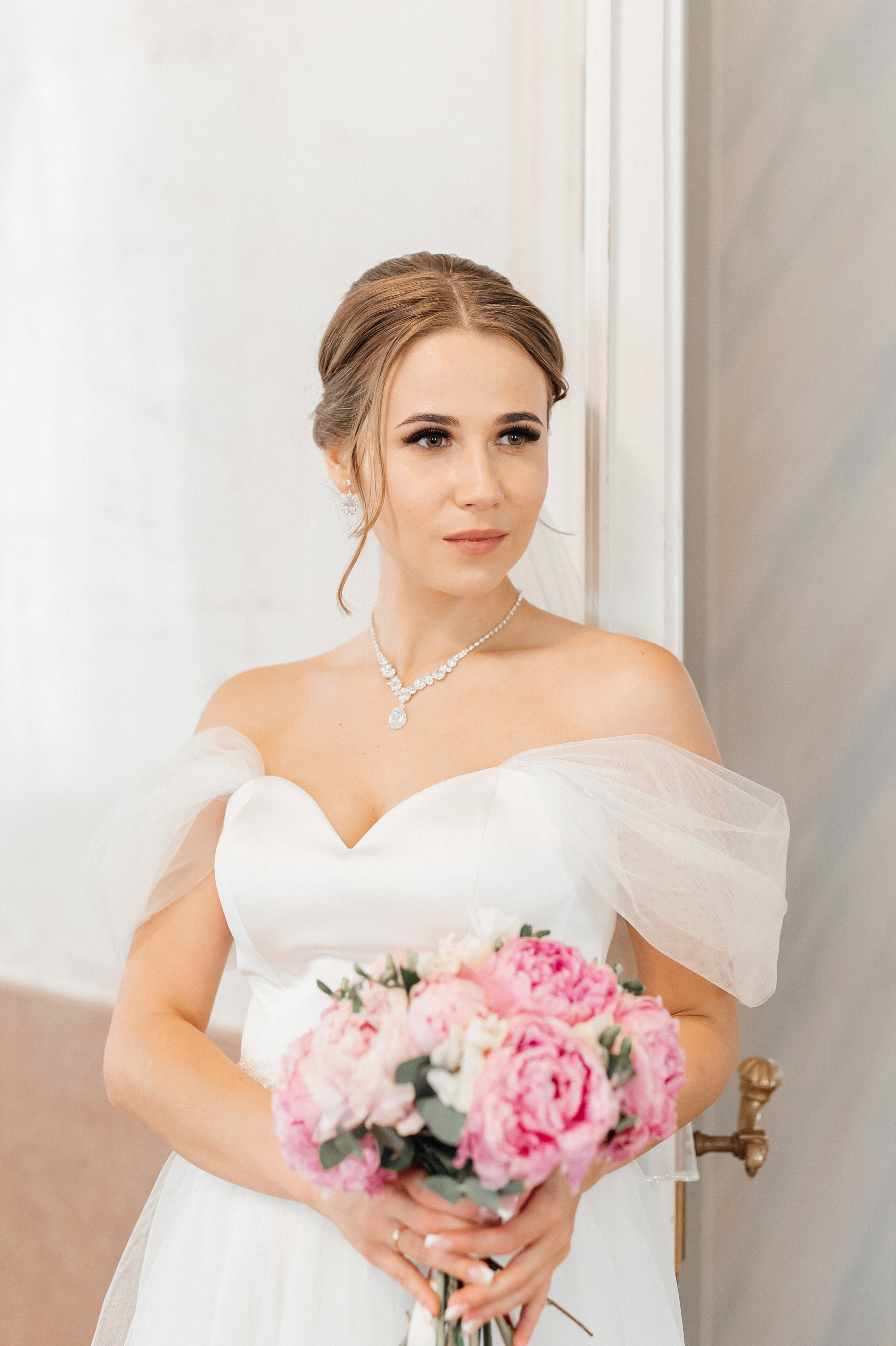 Свадебная фотосессия. Фотограф Арина Агапова. Подольск, Москва https://arinafoto.wfolio.pro/