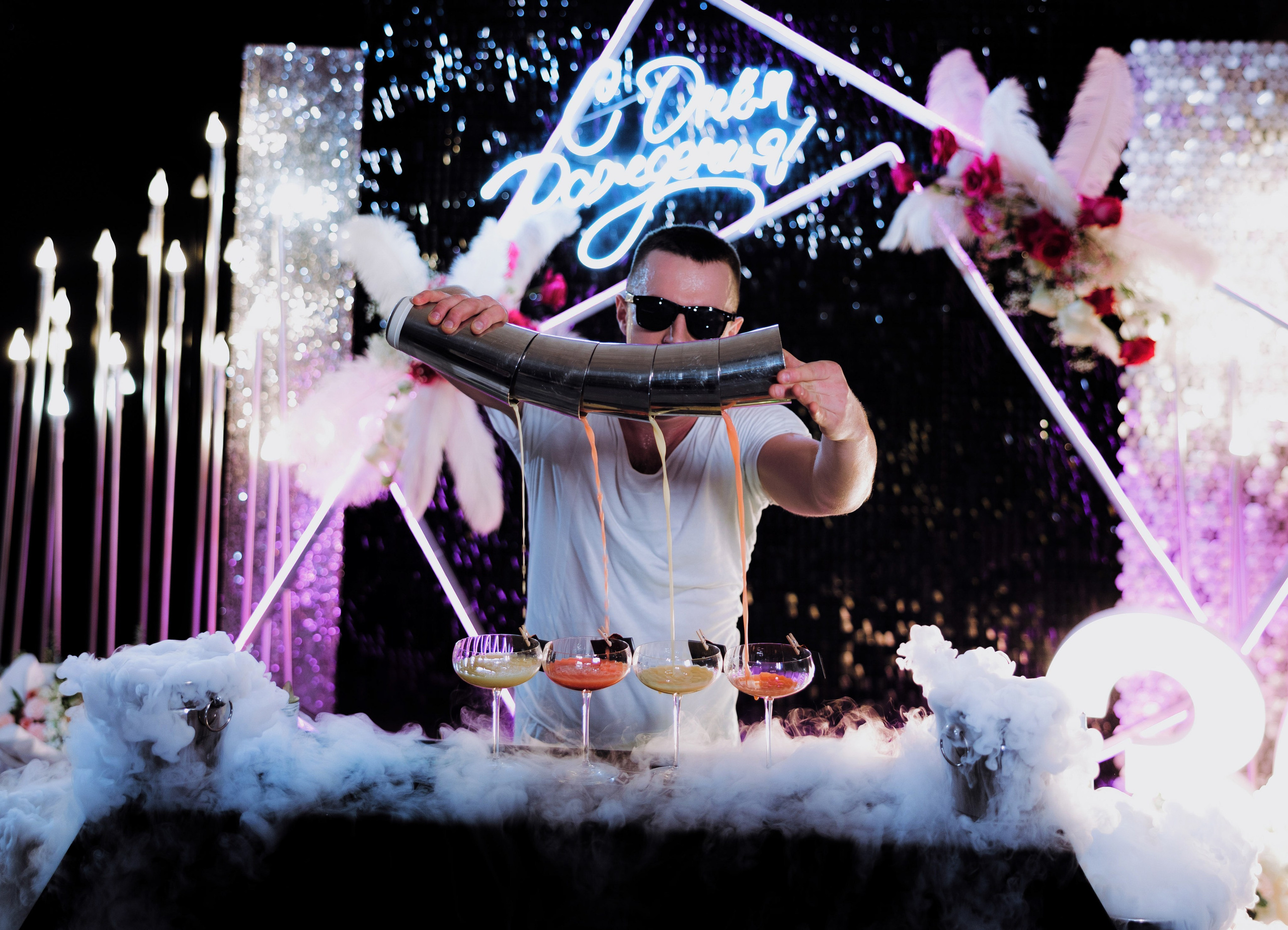 Юбилей 30 лет. АНДРЕЙ ШИРКАЛИН РЕПОРТАЖНЫЙ ФОТОГРАФ МОСКВА НА КОРПОРАТИВ, ДЕНЬ РОЖДЕНИЯ, БАНКЕТ, КОНФЕРЕНЦИЮ, ТИМБИЛДИНГ