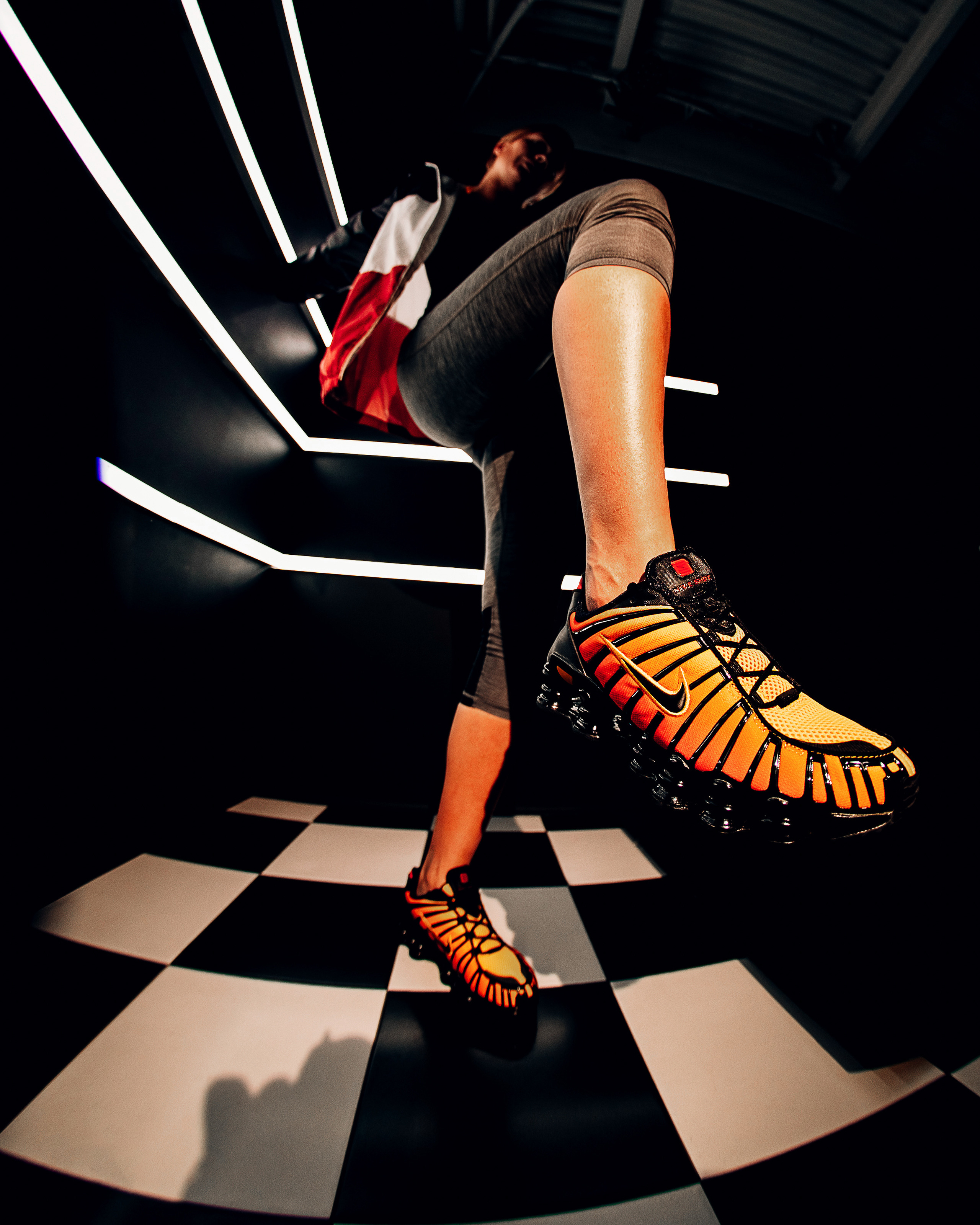 Кроссовки Nike. Анастасия Турсунова арт-фотограф в Москве