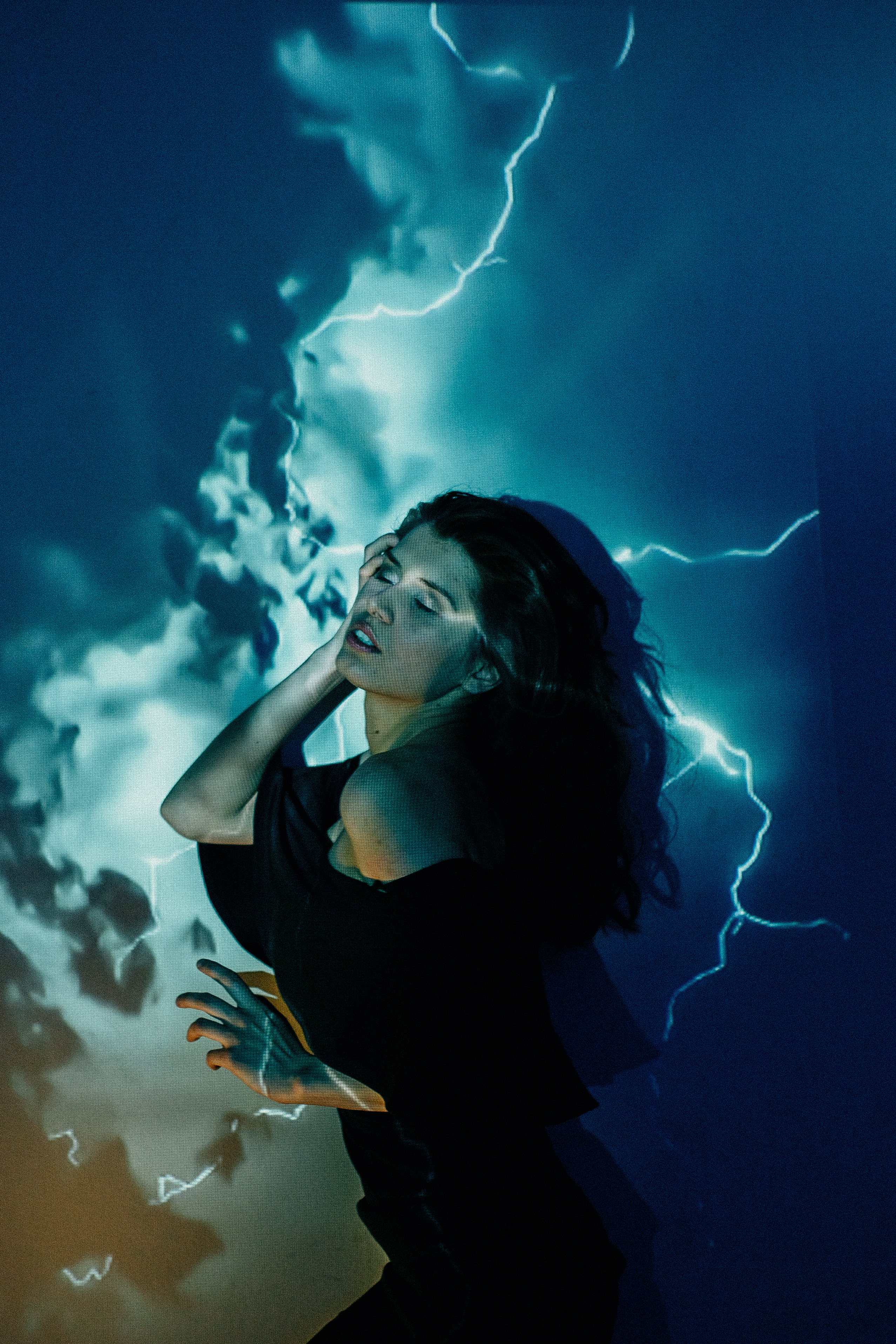 V I K A. Анастасия Турсунова арт-фотограф в Москве