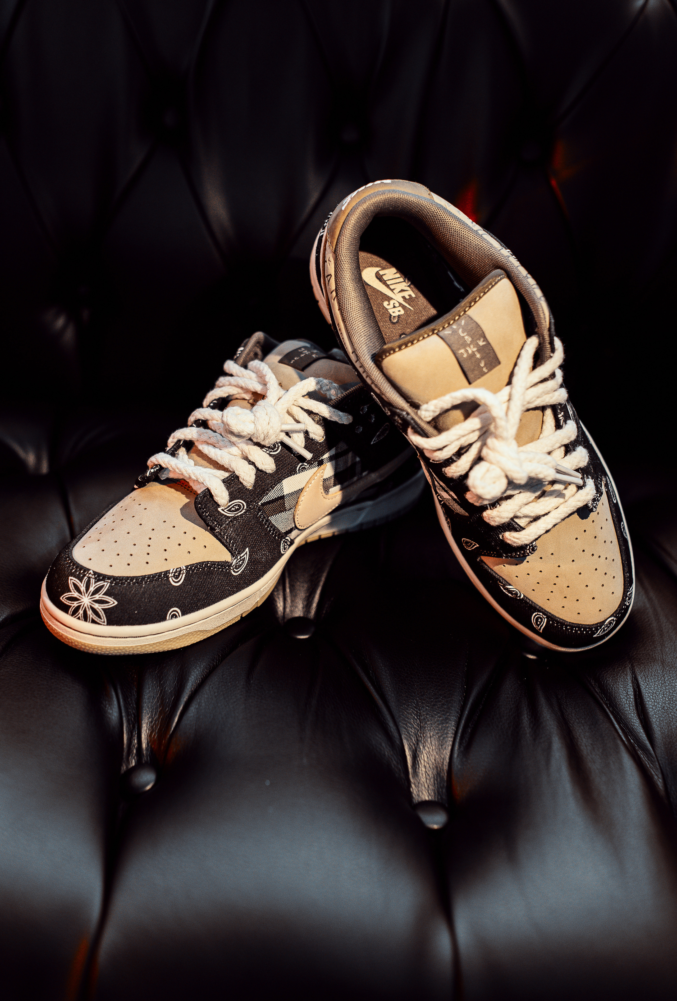 Кроссовки Nike. Анастасия Турсунова арт-фотограф в Москве