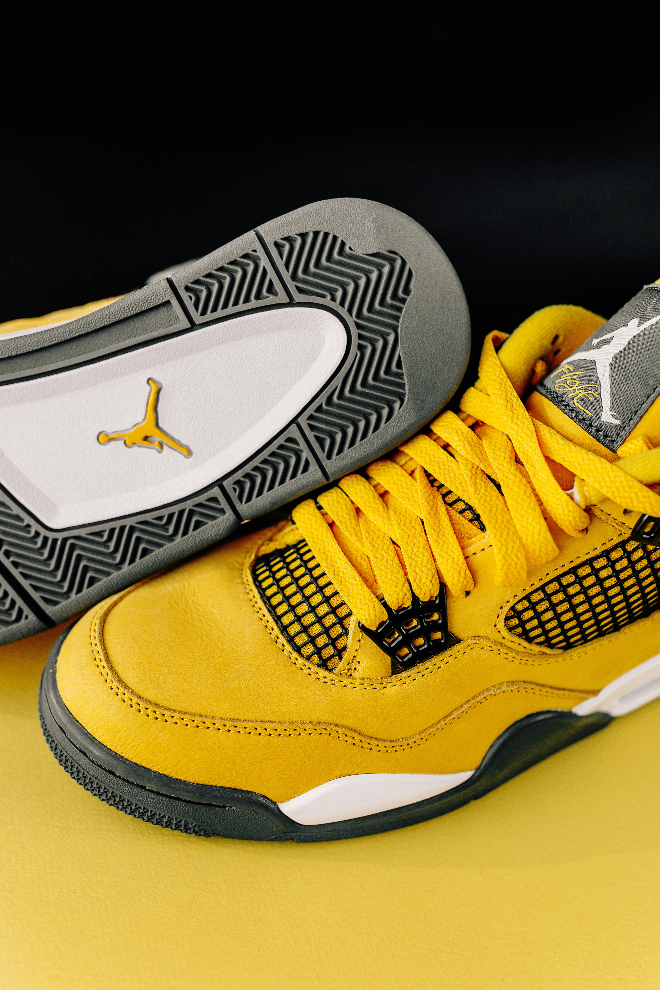 Кроссовки Nike. Анастасия Турсунова арт-фотограф в Москве