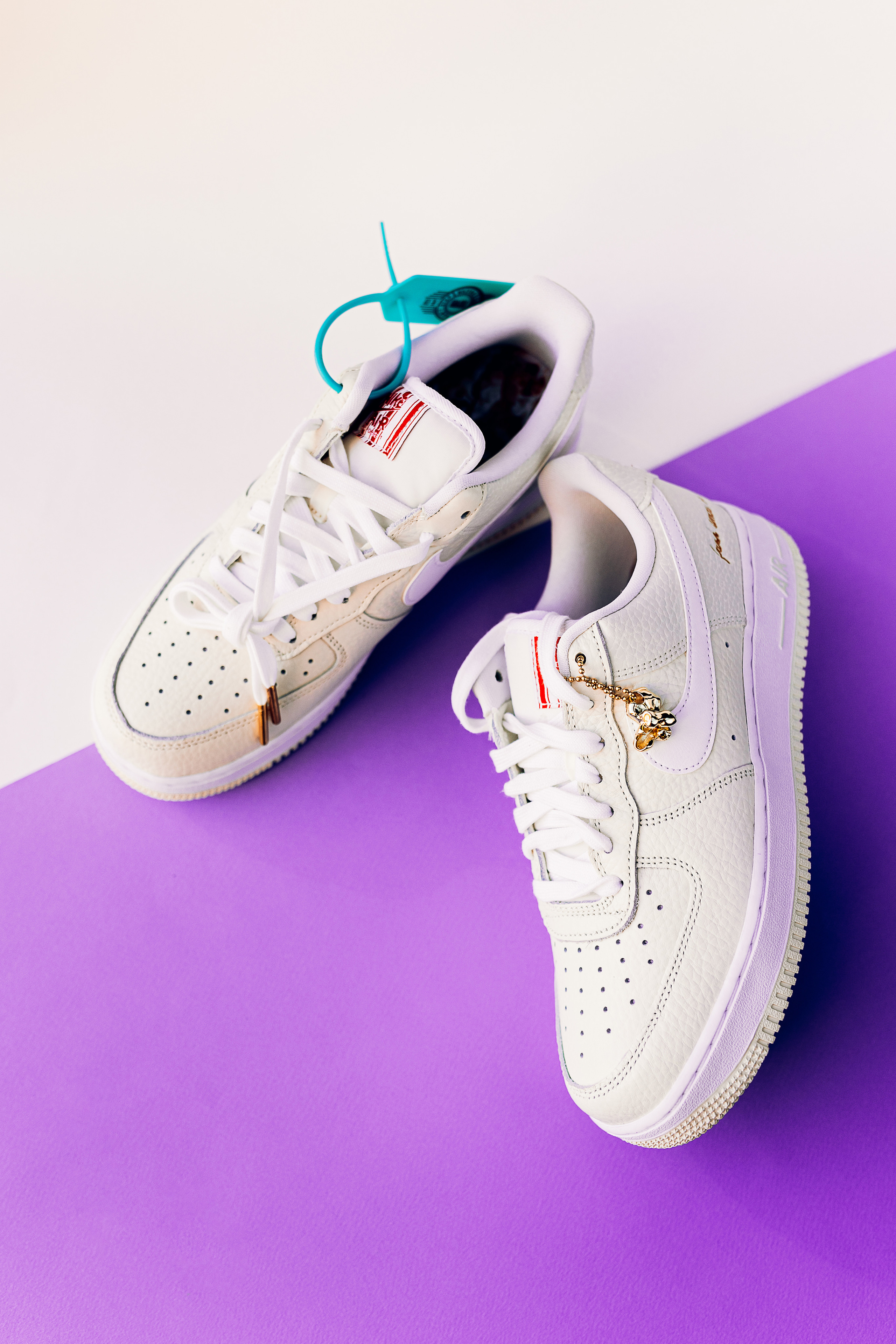 Кроссовки Nike. Анастасия Турсунова арт-фотограф в Москве