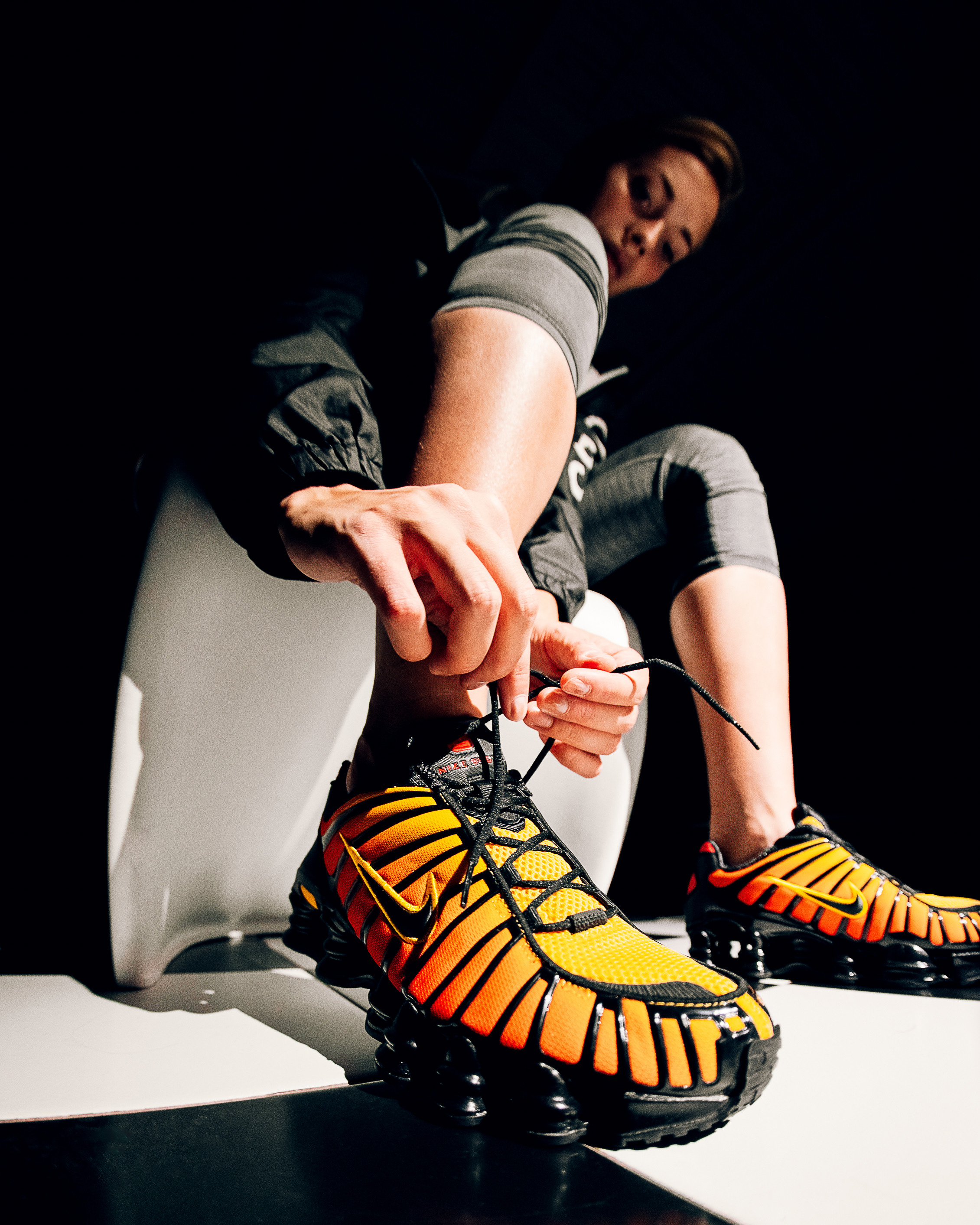 Кроссовки Nike. Анастасия Турсунова арт-фотограф в Москве