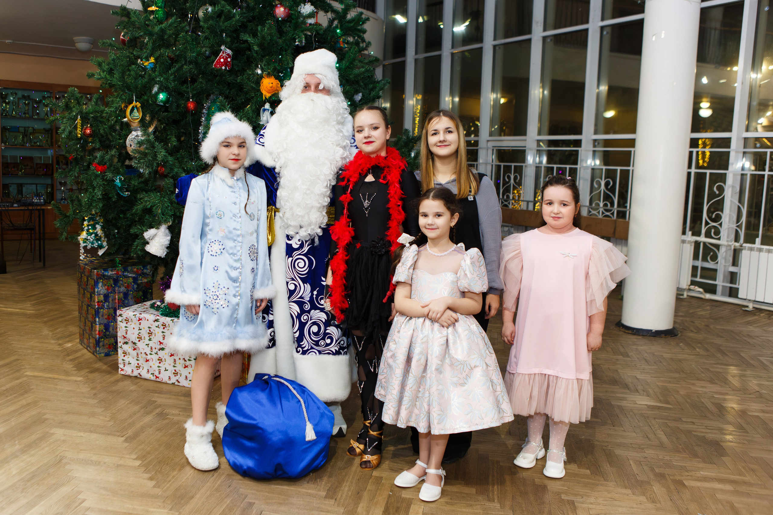 Театр-студия «ОК"ФАНТАЗИЯ» — „НОВЫЙ ГОД С ФАНТАЗИЕЙ“. Профессиональный фотограф в Мценске и Орловской области