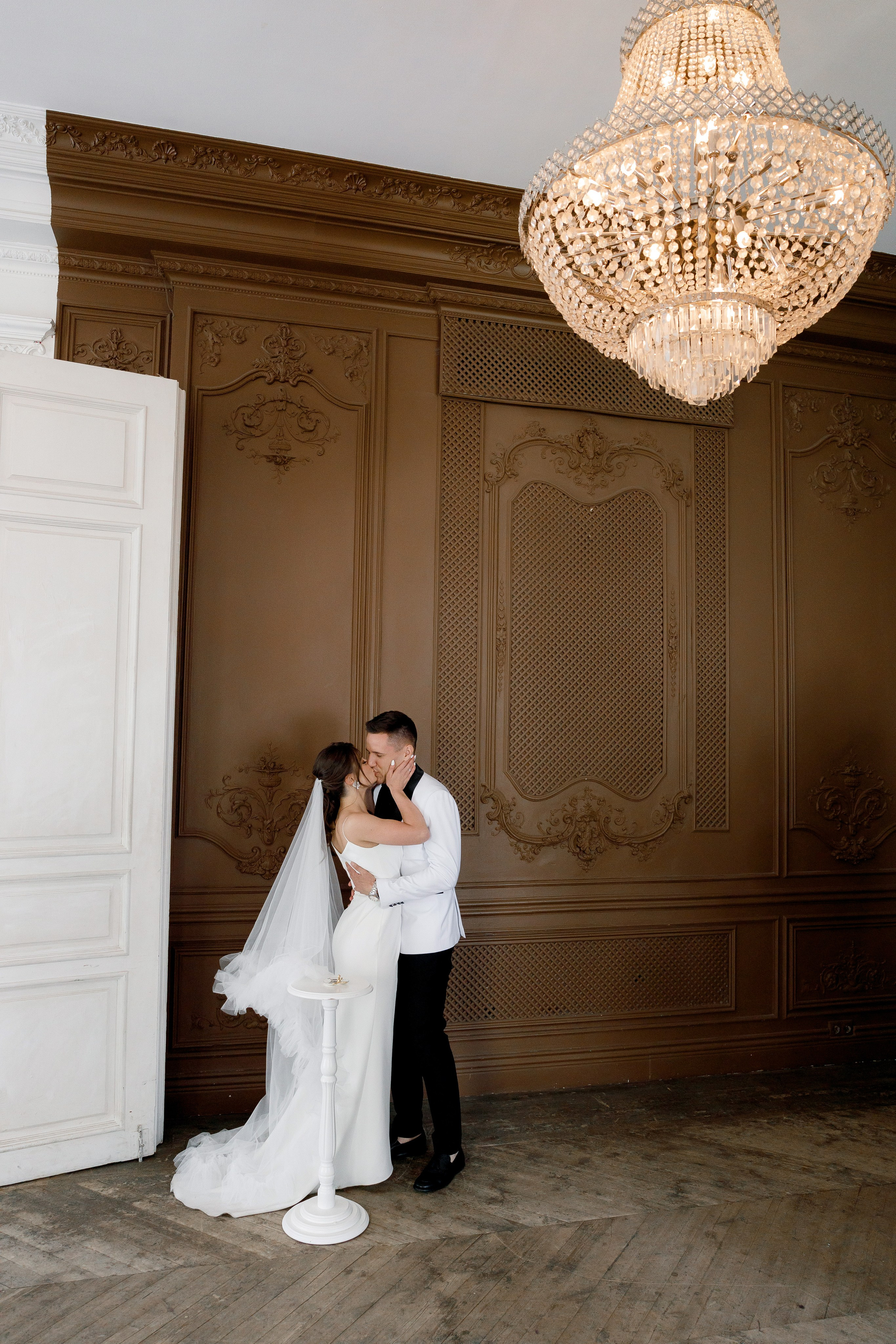 Свадьба в отеле Мовенпик и роспись в Регистрация брака в особняке «Роял». Свадебный фотограф в Москве и Санкт-Петербурге Денис Ходюков