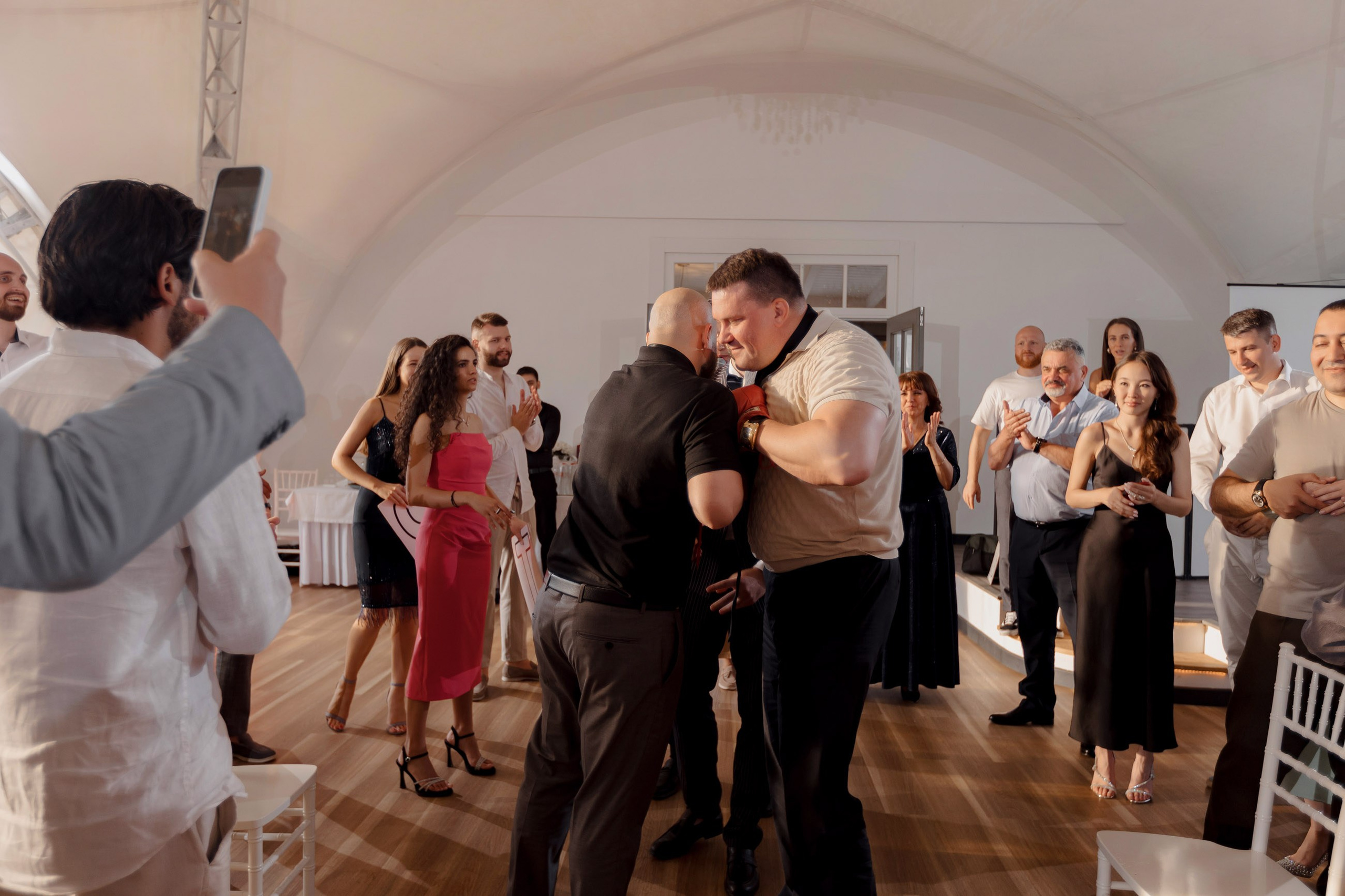 Дамир и Анна. Свадебный фотограф и видеограф Юрий и Эля Дубинины