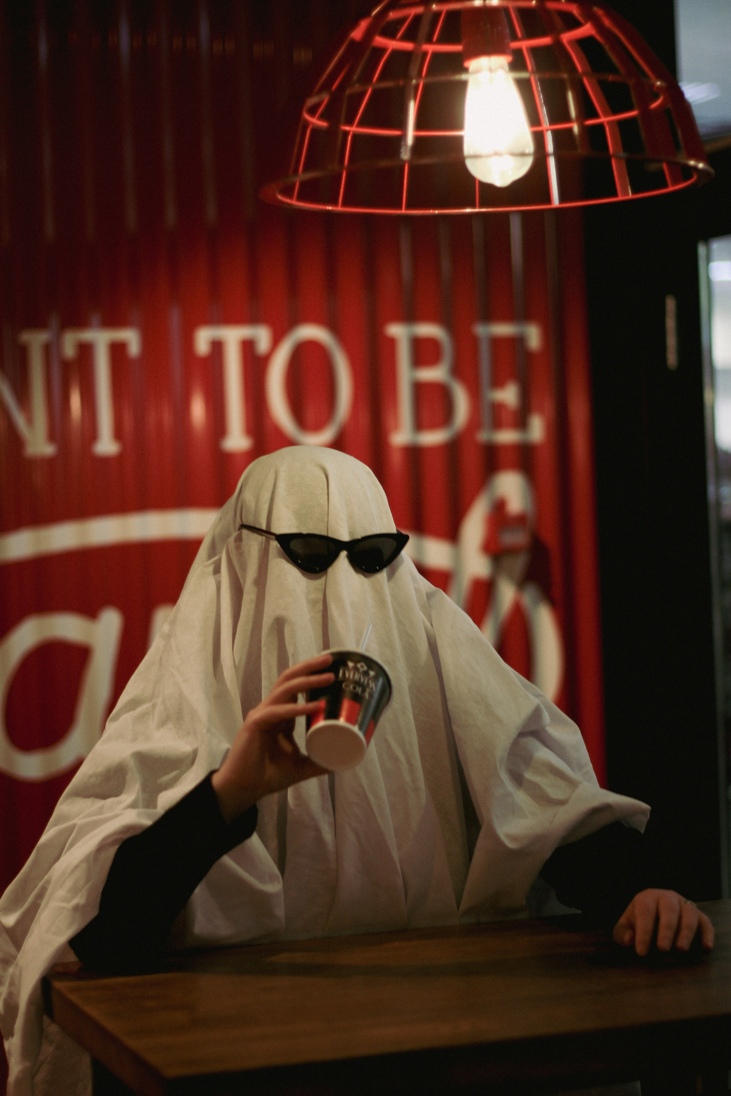 Милые привидения Алёна и Альбина. Фотограф Красноярск