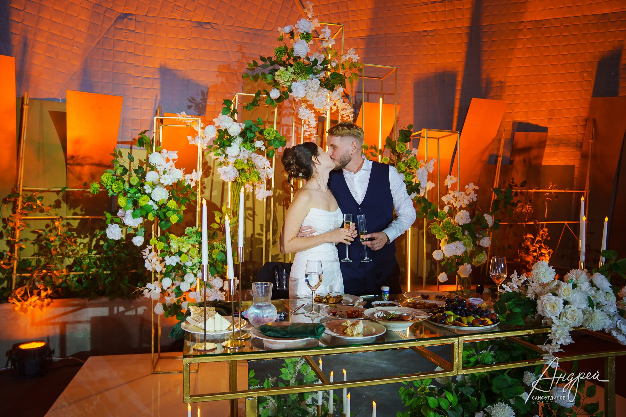 Фотоотчёт и бэкстейдж свадебной фотосессии. Свадебный и семейный фотограф в Ростове-на-Дону. Андрей Сайфутдинов