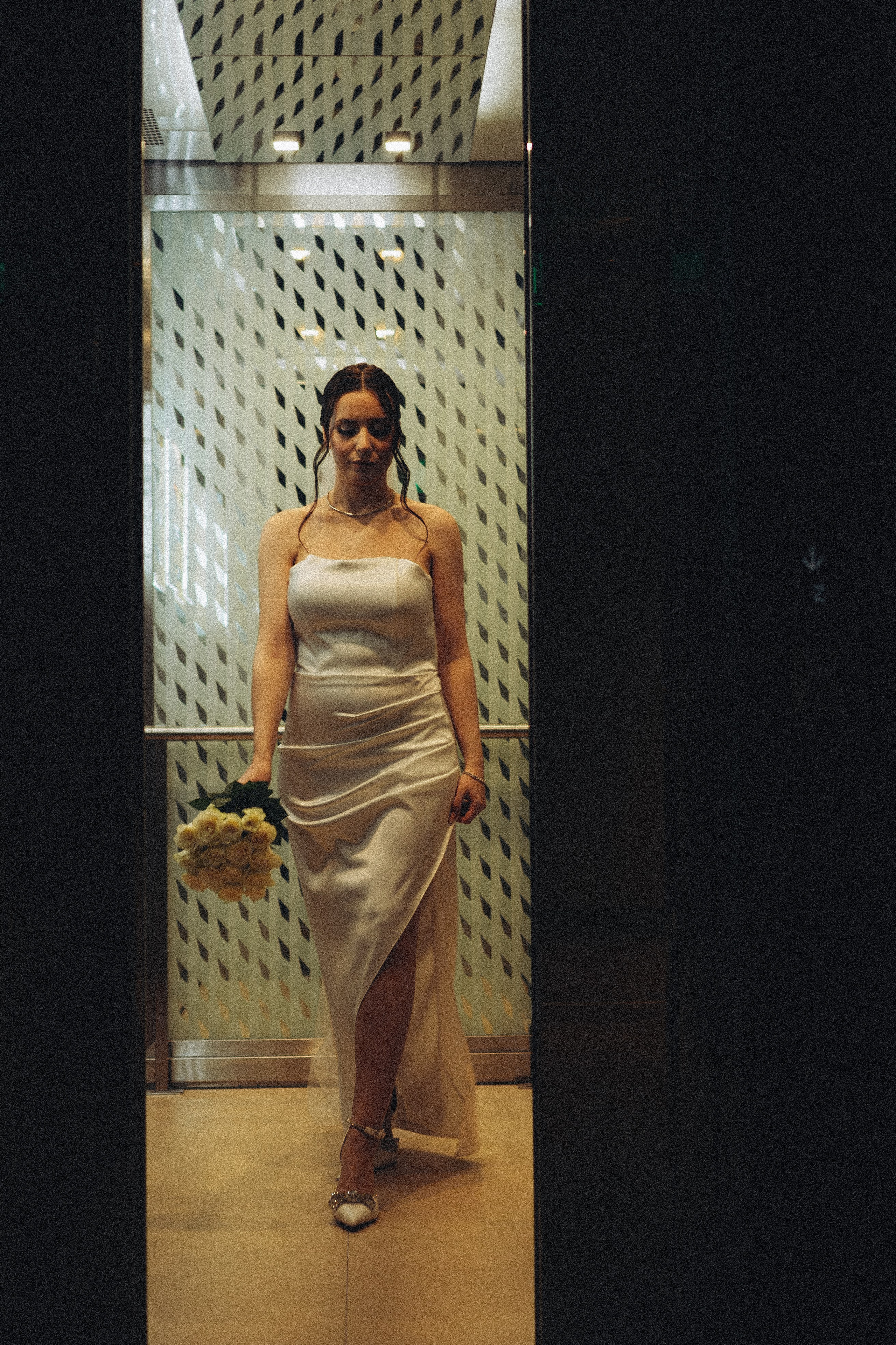 СВАДЕБНАЯ СЬЕМКА СБОРОВ ЖЕНИХА И НЕВЕСТЫ В ОТЕЛЕ И ТАКЖЕ ФОТОСЕССИИЯ В ОТЕЛЕЕ МЕГАПОЛИС БРЯНСК. Профессиональный фотограф, Санкт-Петербург — Виктория Богомолова