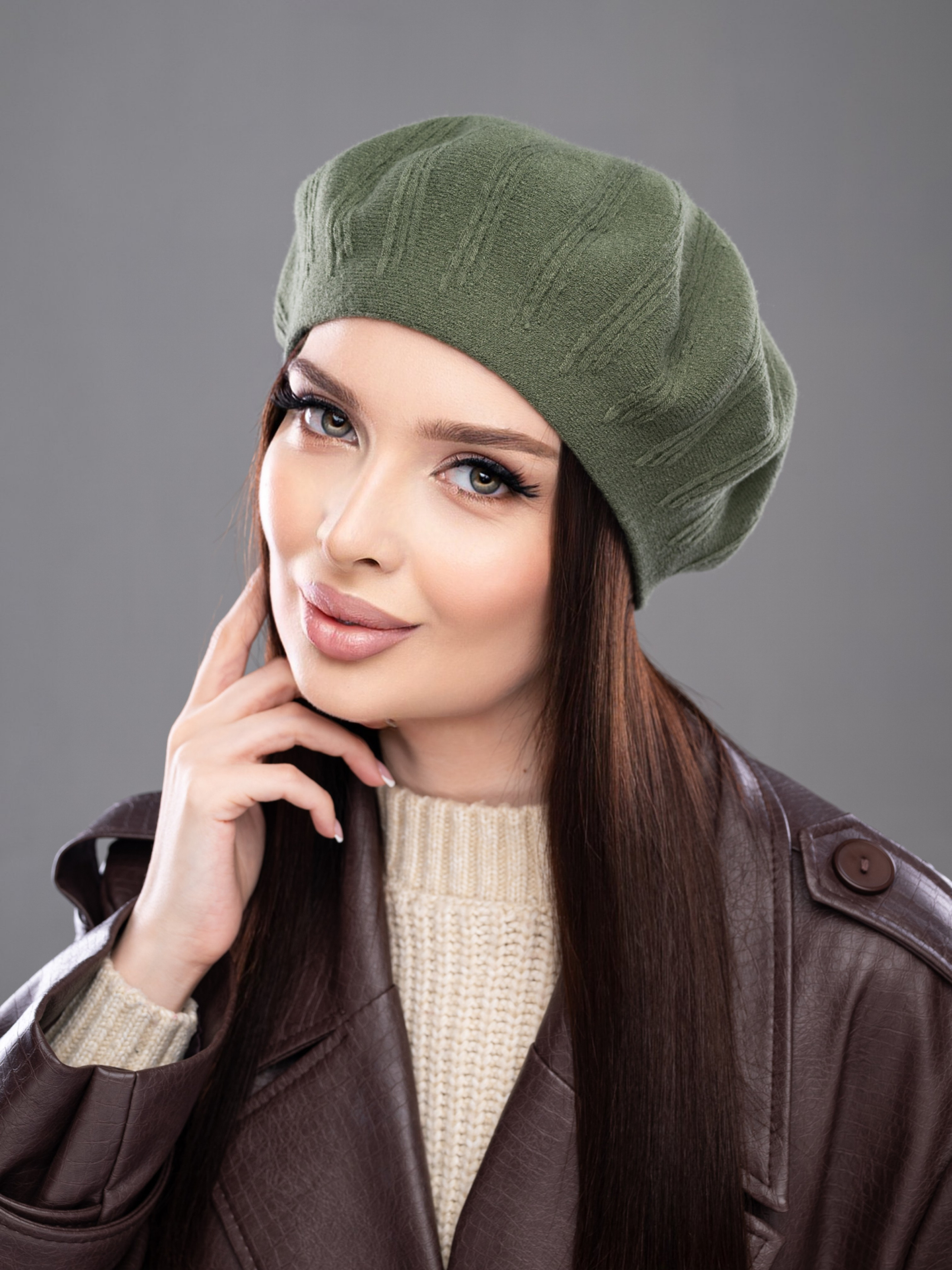 Береты. Предметный фотограф, фото для маркетплейсов Пятигорск, КМВ