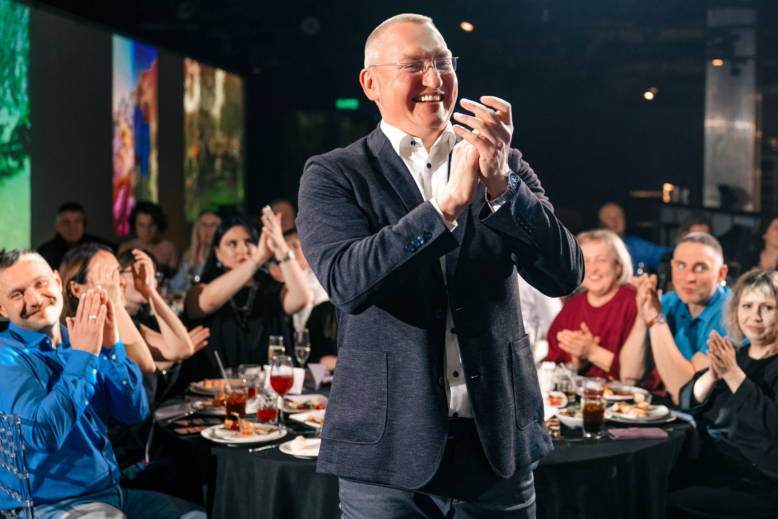 Happy Birthday. Максим Комаров — Профессиональный фотограф