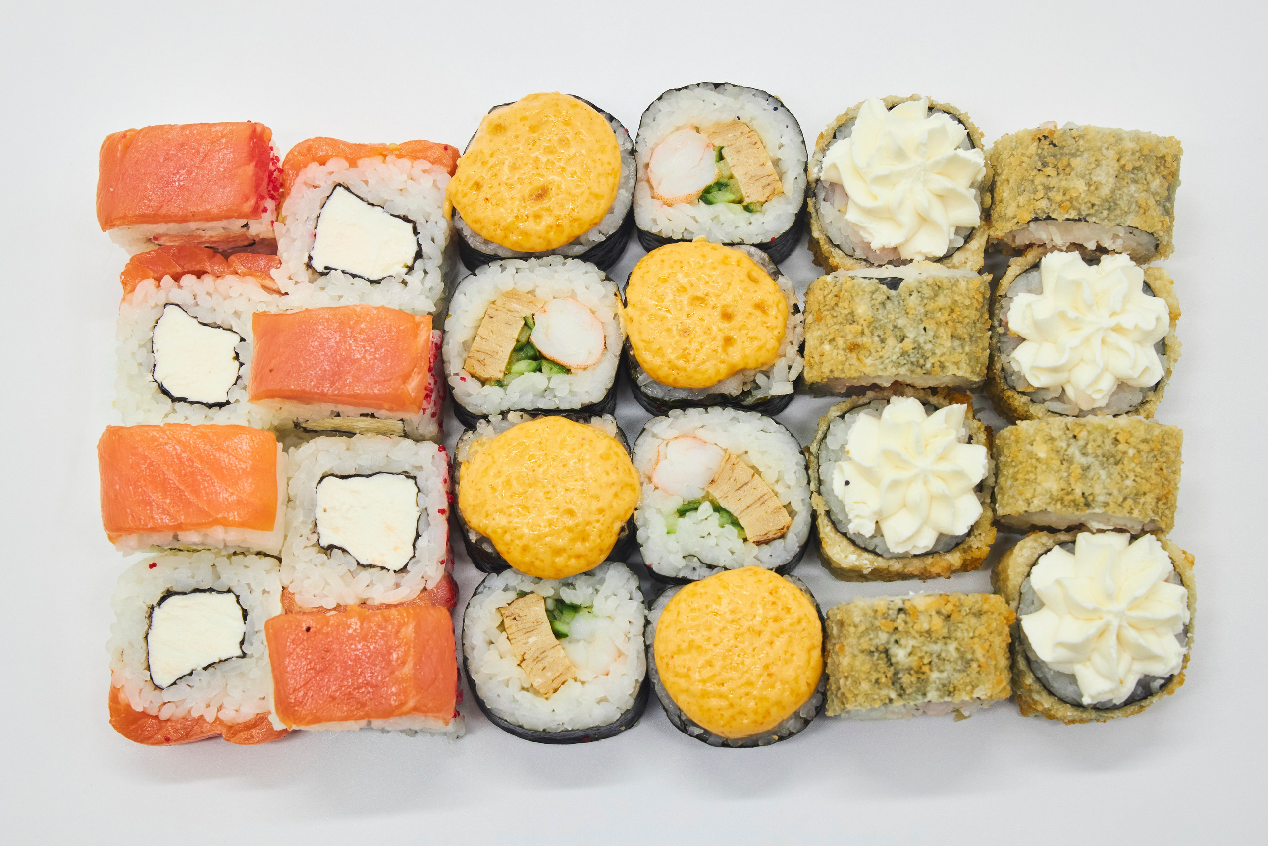 Меню компании Крокороллс. Фотохудожник Наталия Кирсанова