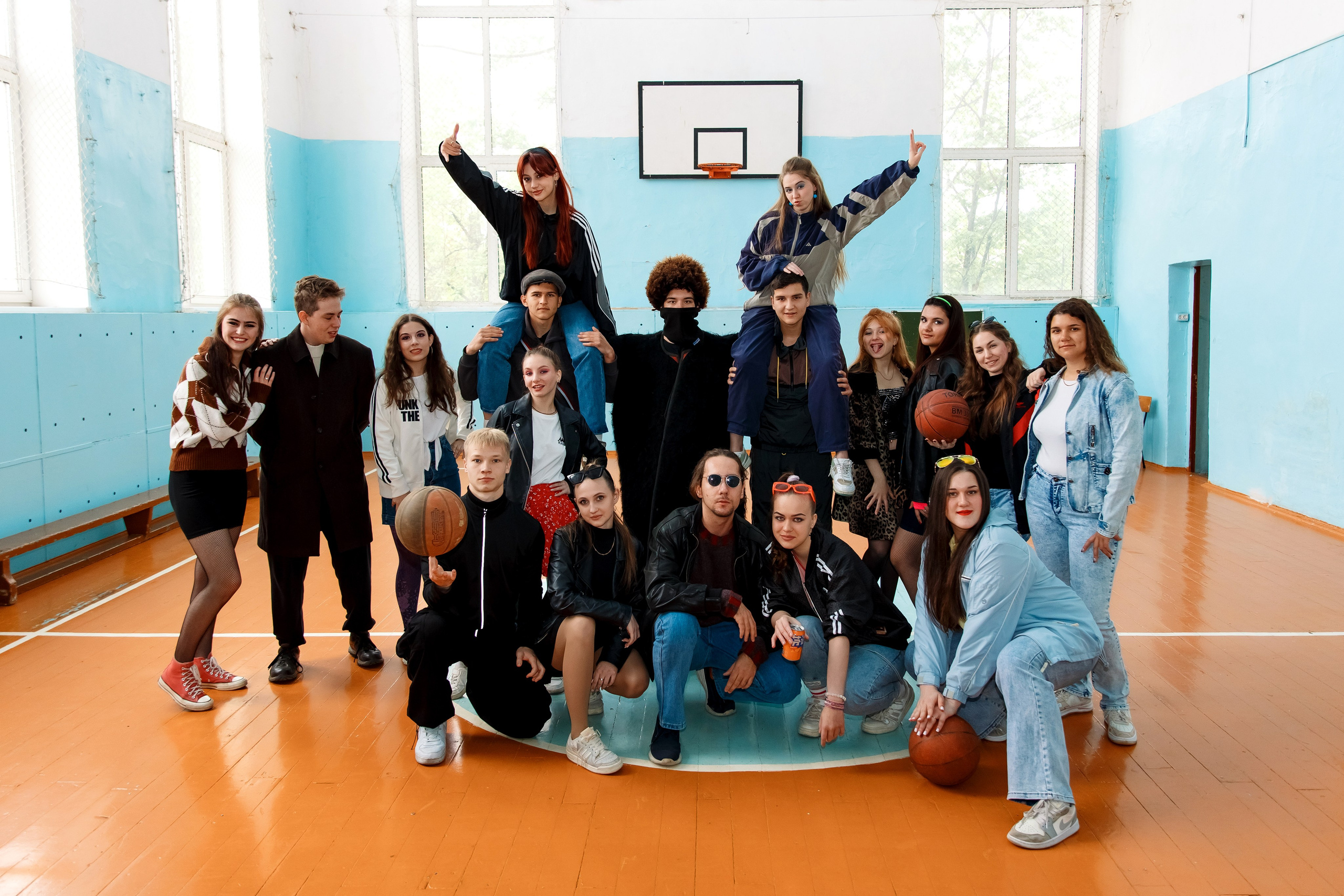 11 класс день не послушания в школе. Фотограф Любовь Корниенко, Примоский край