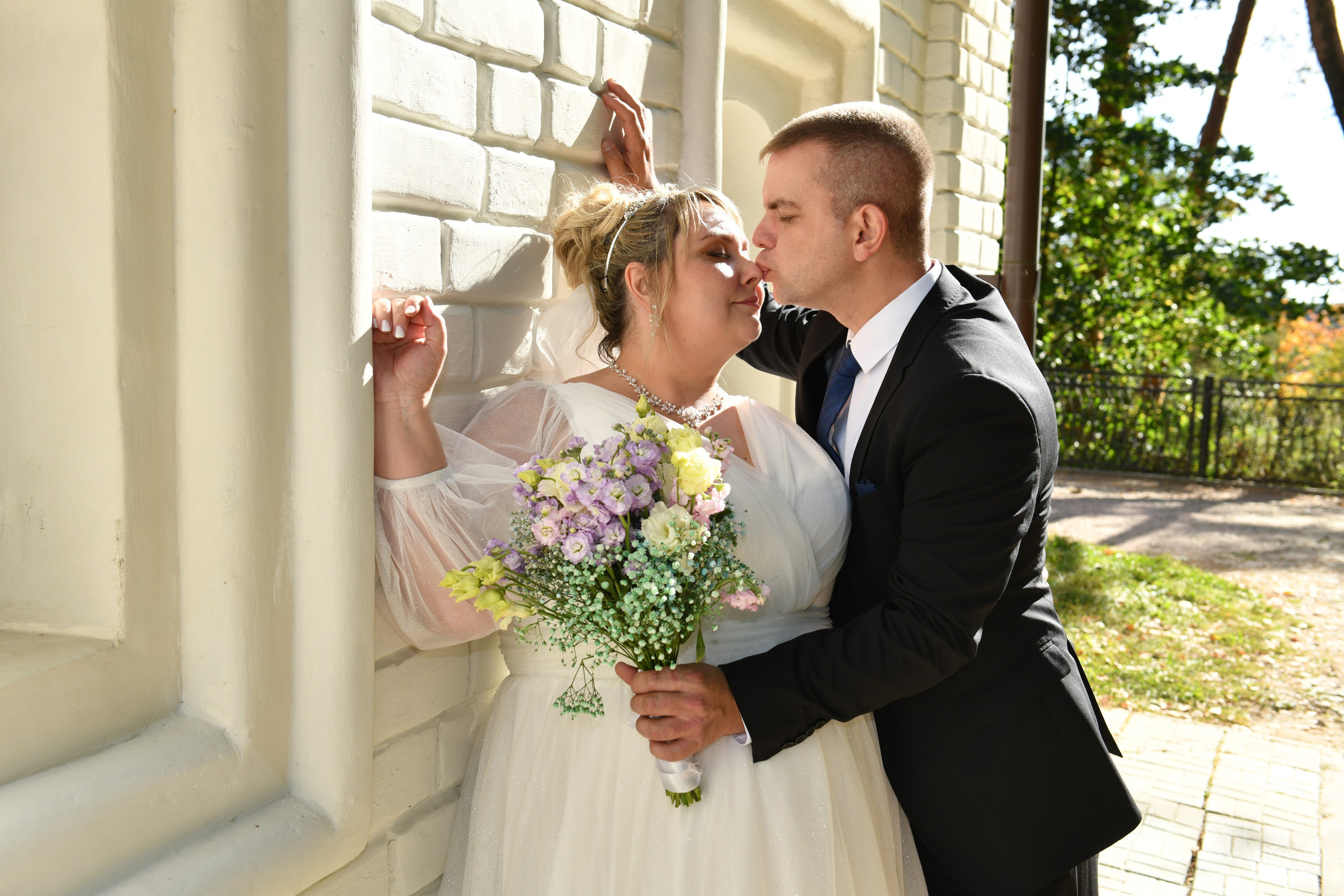 Анастасия и Максим. Регистрация и прогулка в усадьбе Архангельское. Свадебный и портретный фотограф в Москве Галина Борисова