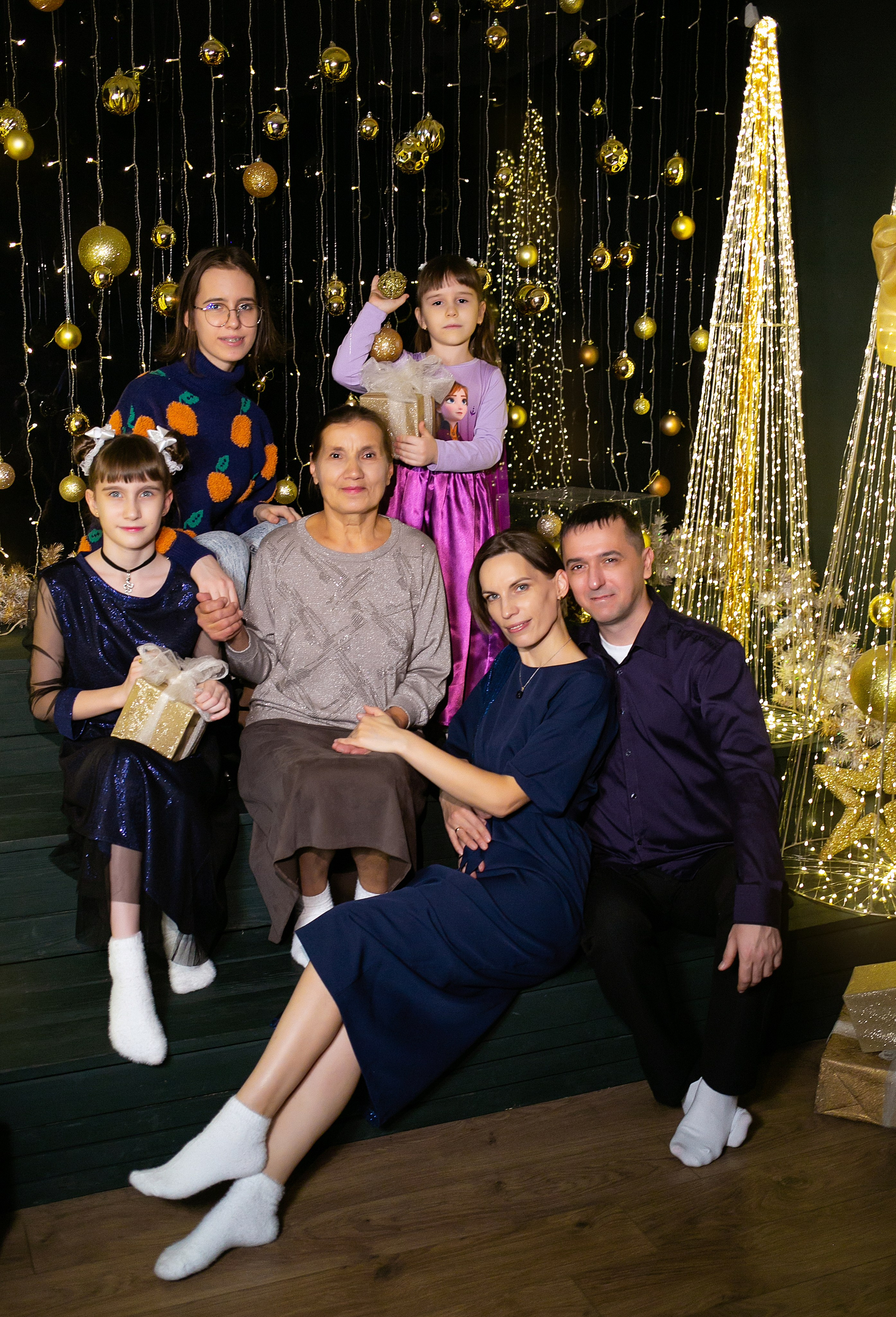 Новогодняя фотосессия. Фотограф новорожденных и семейный фотограф НСО г. Бердск Марина Львова