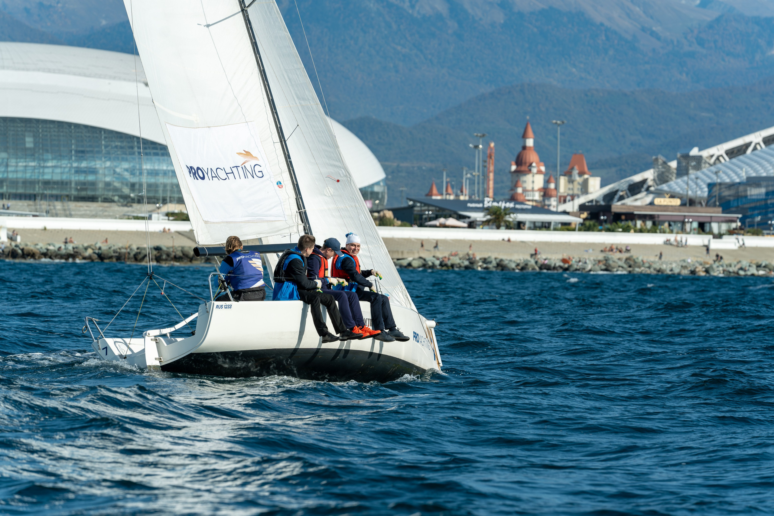 MICE мероприятие для компании «Базис». Репортажный фотограф в Красной Поляне и Сочи Павлюченко Екатерина