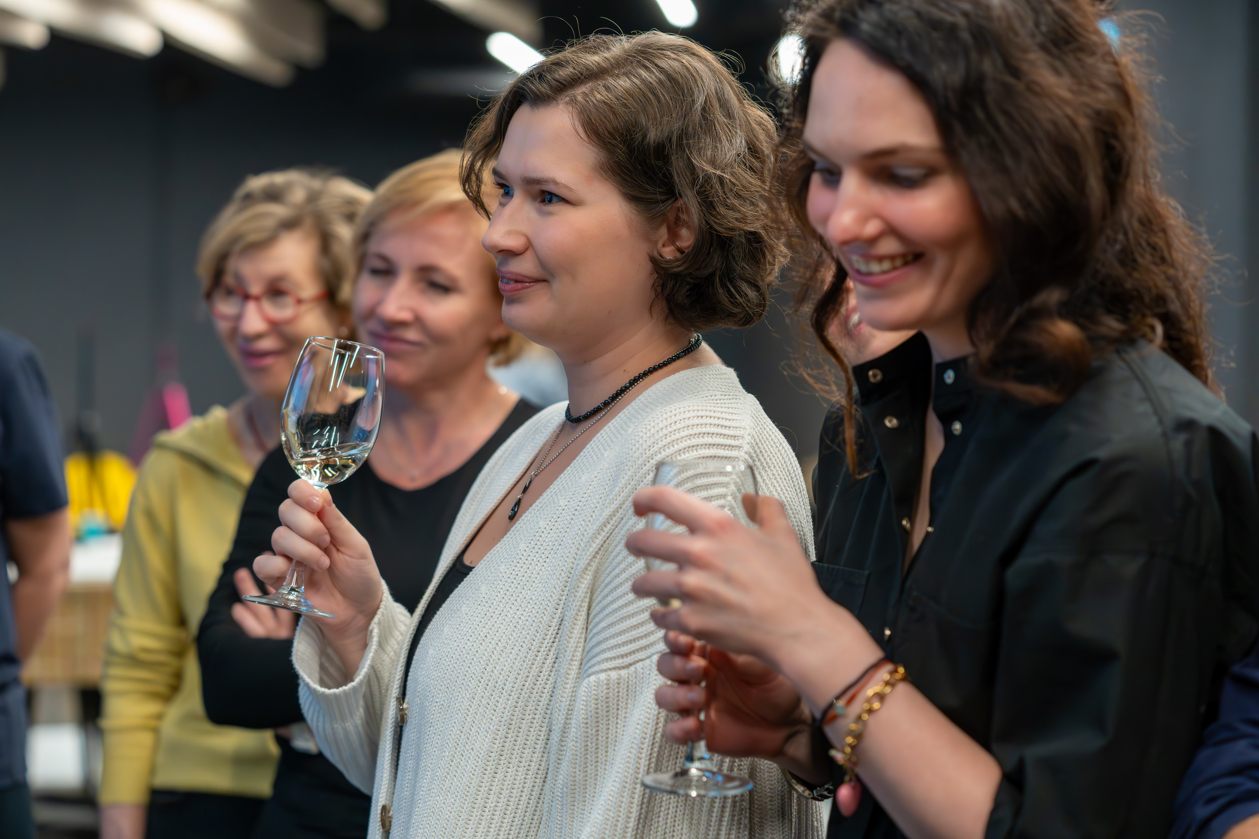 MICE мероприятие — мастер класс по акварели. Репортажный фотограф в Красной Поляне и Сочи Павлюченко Екатерина