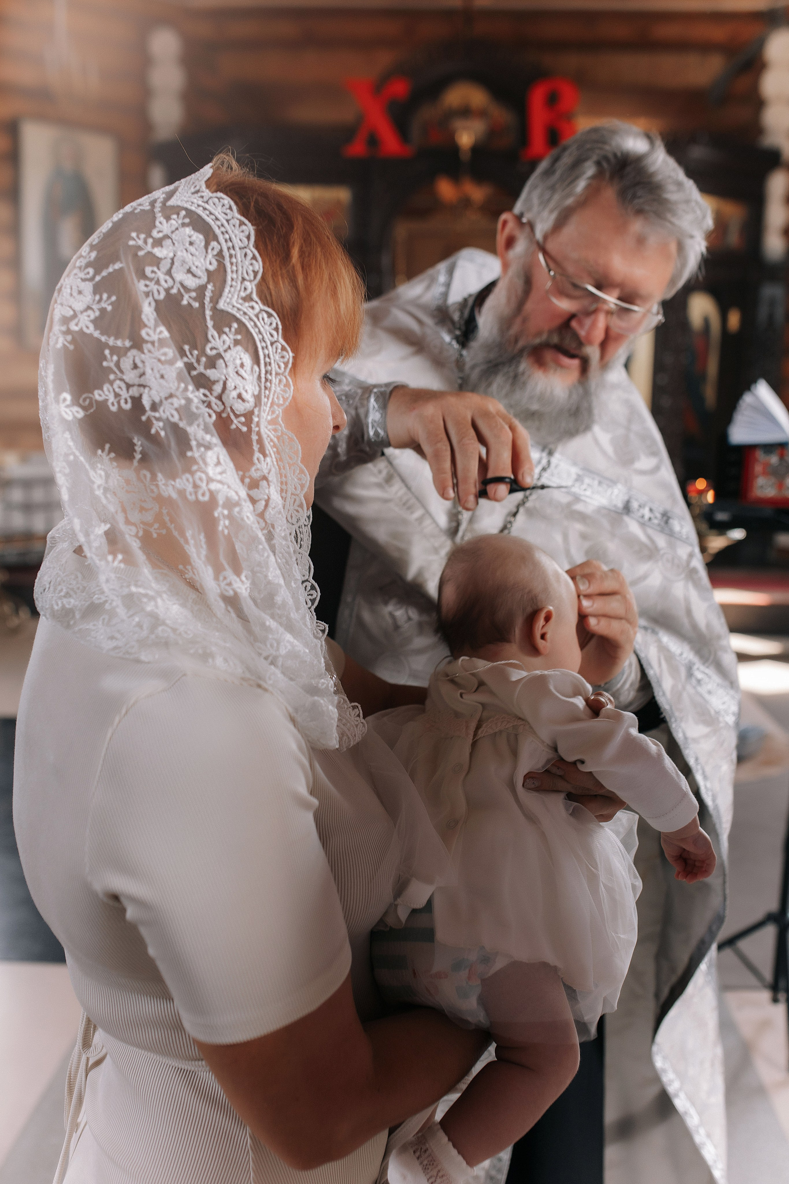 Таинсво в Храме в честь святых Царственных страстотерпцев. Фотограф Пенза/Сердобск