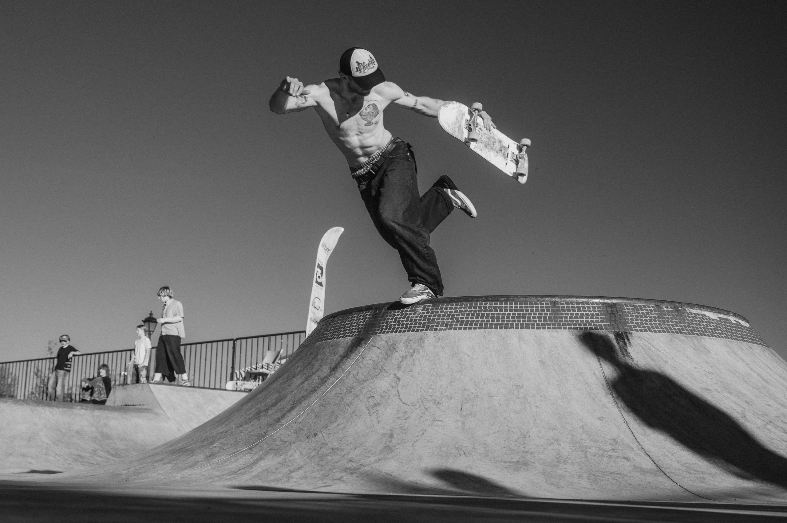 Go Skateboarding Day. Oleg Pershonkov — фотограф
