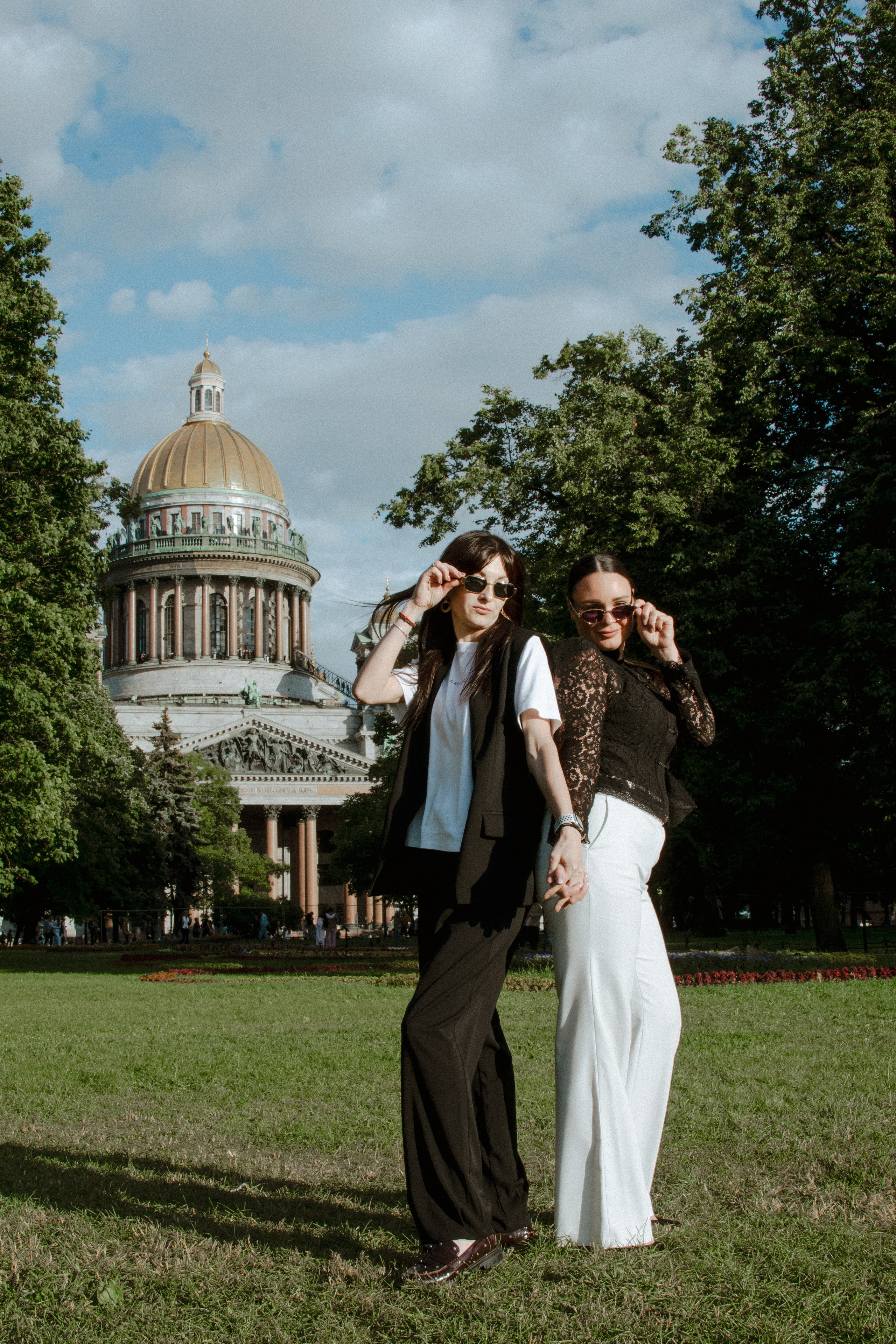 Masha & Masha в Петербурге. Фотограф в Санкт-Петербурге Ксения Яковчук
