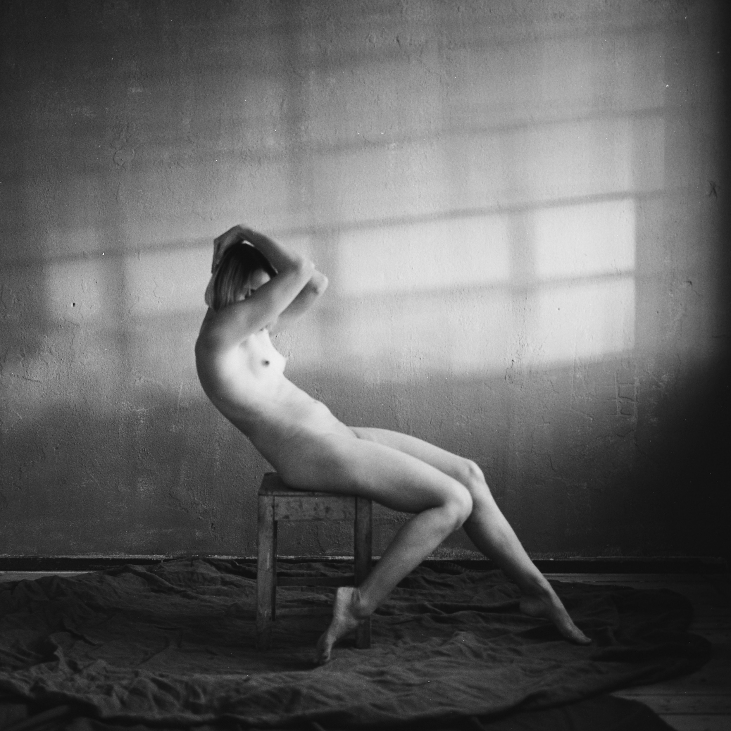 Body. Polina Soyref, portrait photographer