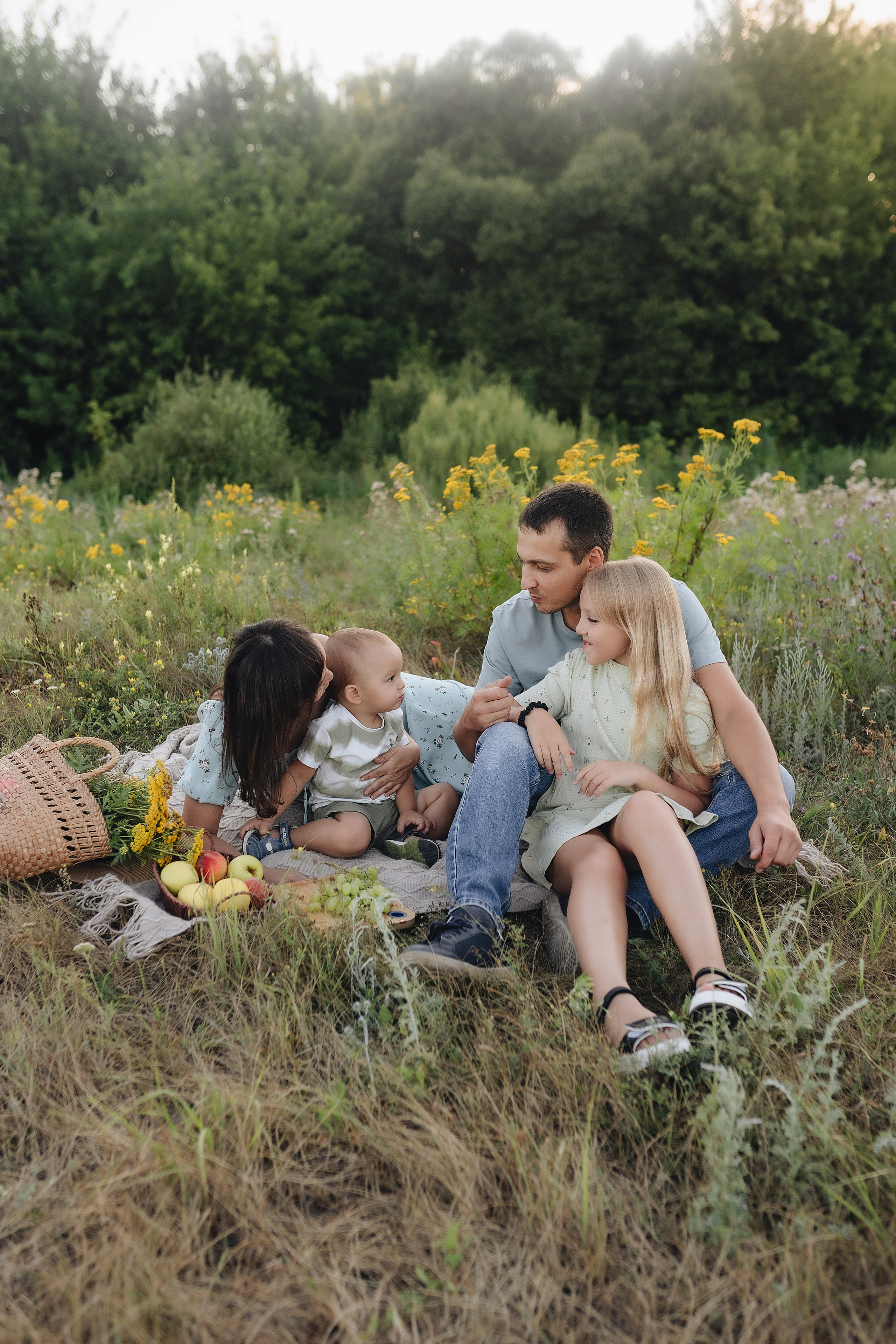 Семейная съемка на закате. Фотограф Карина Шмулёва. Воронеж и область