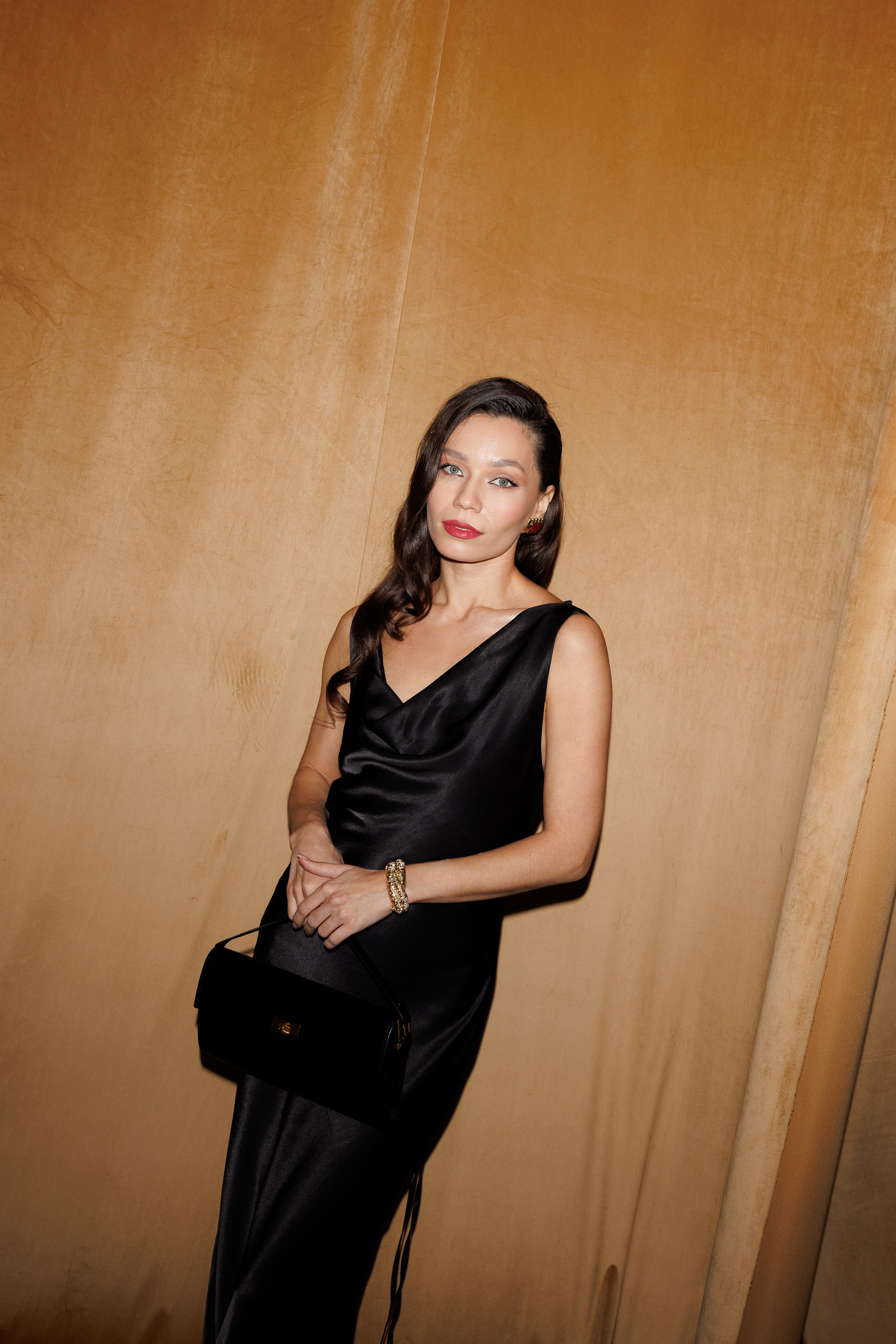 PARISIENNE. Lichi Fashion show. Aleksandr Tsukanov