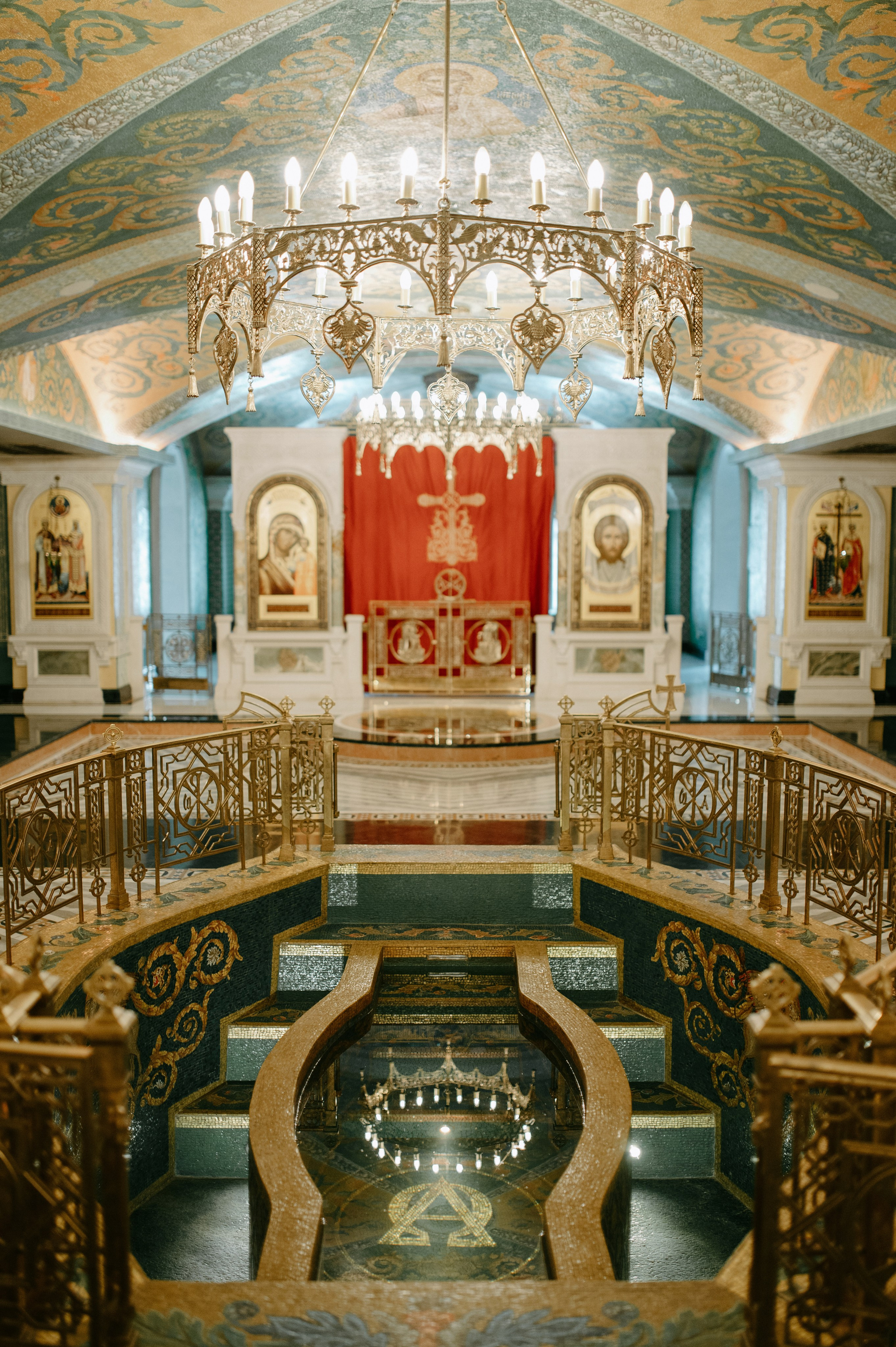 Крещение в Сретенском монастыре. Семейный и свадебный фотограф в Москве Татьяна Николаева