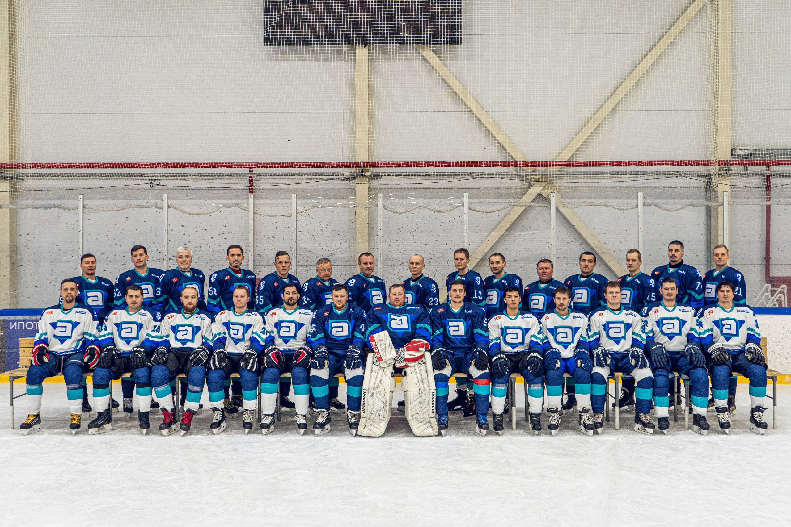 Тренировка по хоккею «ЦМКБ «Алмаз»