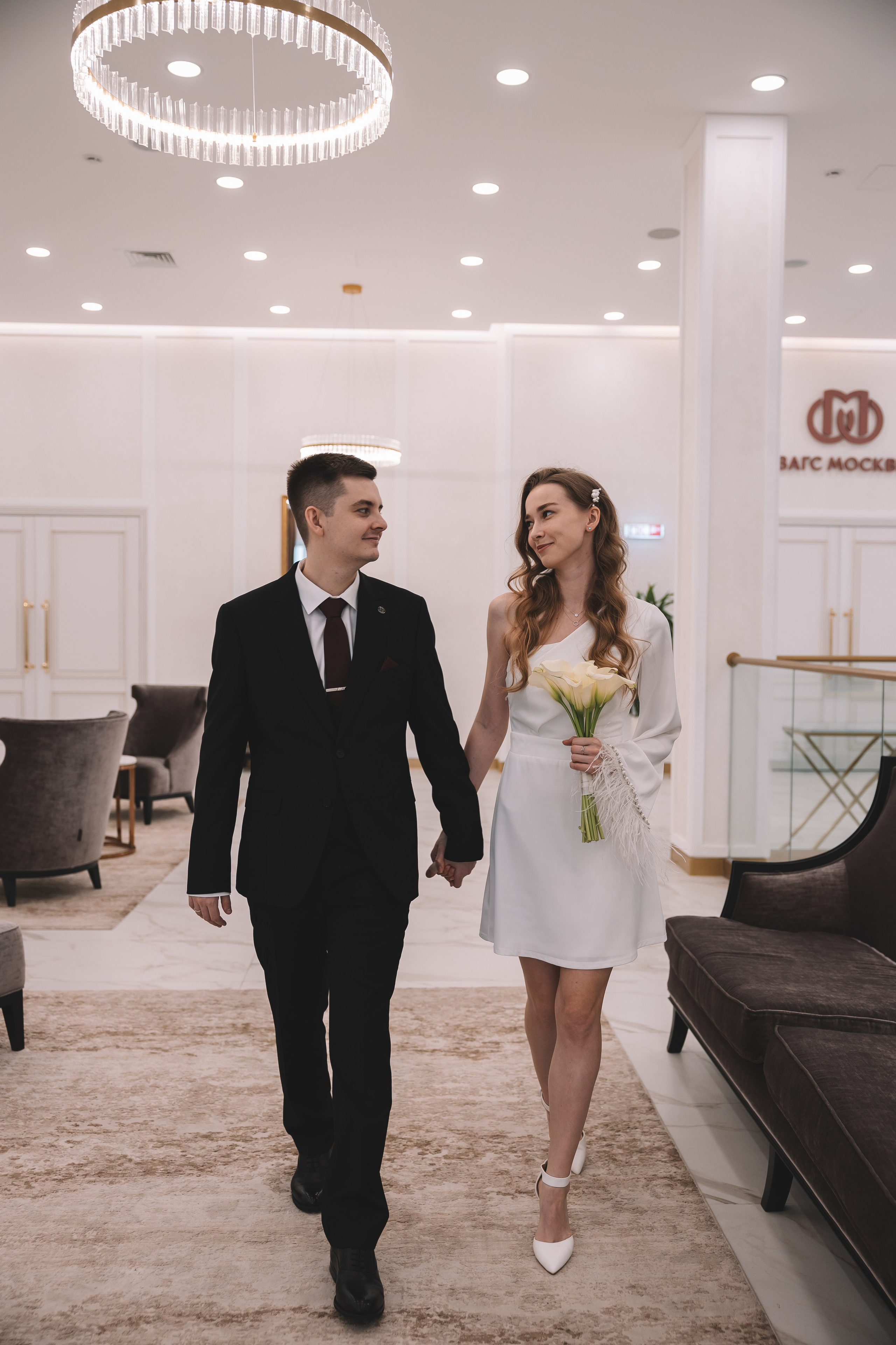 Свадебная фотосессия в Усадьбе Остафьево. Свадебный фотограф в Москве — Оскар Гелманов