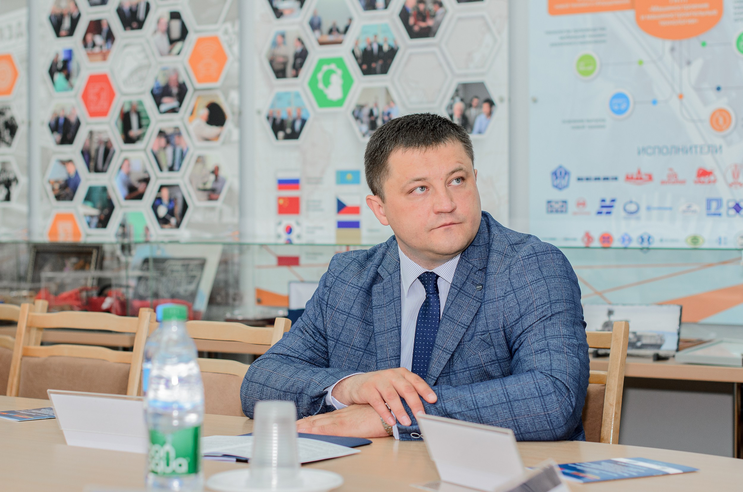 Форум ЕВРАЗЭС, 2022 (доп материалы). Режиссёр, клипмейкер, фотограф — Андрей Охота